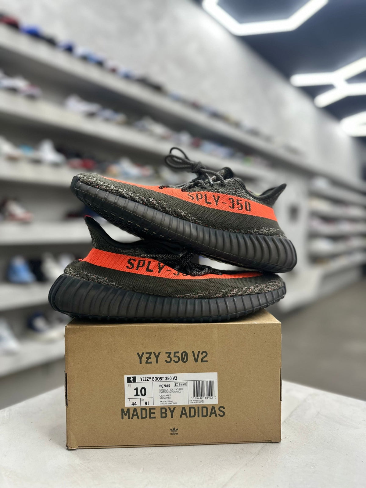 adidas Yeezy Boost 350 V2 Carbon Beluga Sz 10 (PREOWNED) - Restock Aveadidas Yeezy Boost 350 V2 Carbon Beluga Sz 10 (PREOWNED)Restock AveRestock Ave10Restock Ave