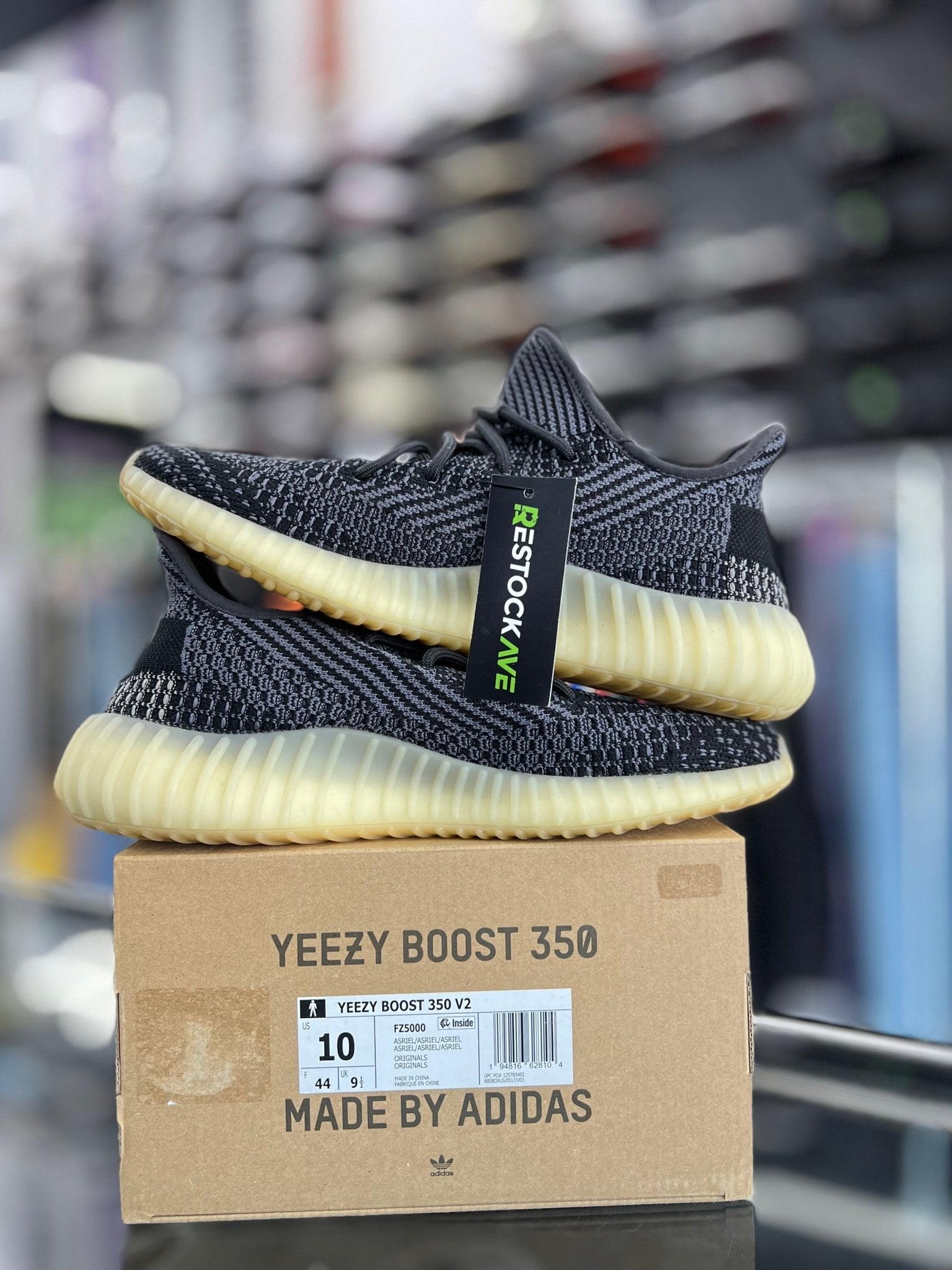 adidas Yeezy Boost 350 V2 Carbon Sz 10 (PREOWNED) - Restock Aveadidas Yeezy Boost 350 V2 Carbon Sz 10 (PREOWNED)Restock AveRestock Ave10Restock Ave