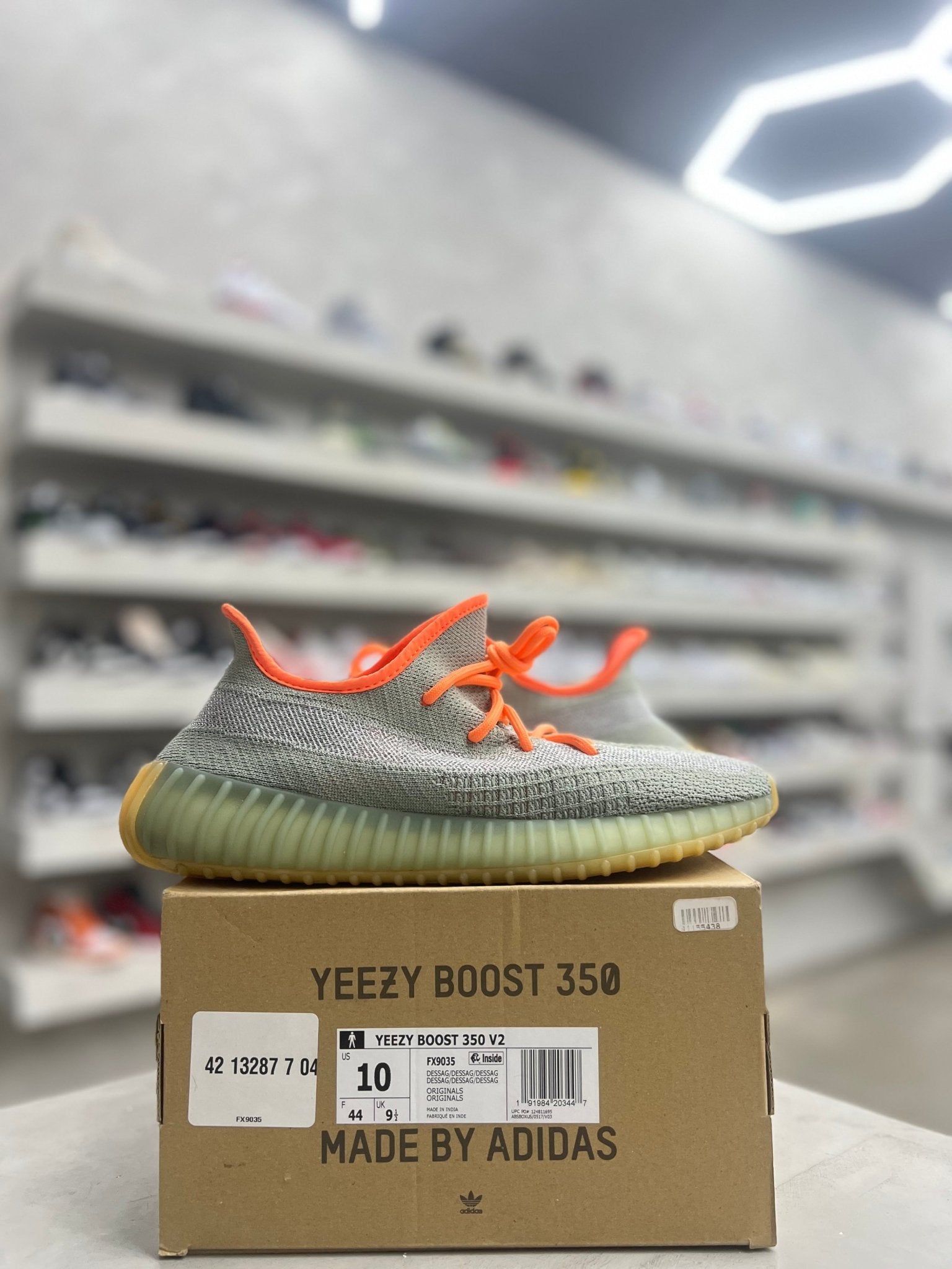 adidas Yeezy Boost 350 V2 Desert Sage Sz 10 (PREOWNED) - Restock Aveadidas Yeezy Boost 350 V2 Desert Sage Sz 10 (PREOWNED)Restock AveRestock Ave10Restock Ave