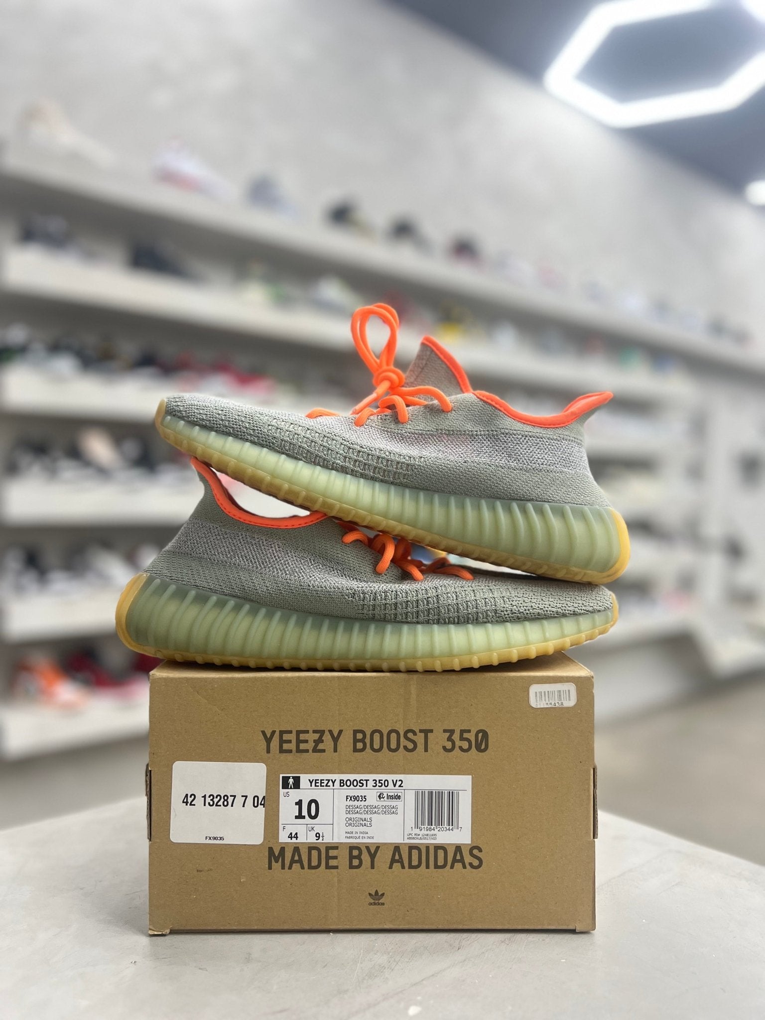 adidas Yeezy Boost 350 V2 Desert Sage Sz 10 (PREOWNED) - Restock Aveadidas Yeezy Boost 350 V2 Desert Sage Sz 10 (PREOWNED)Restock AveRestock Ave10Restock Ave