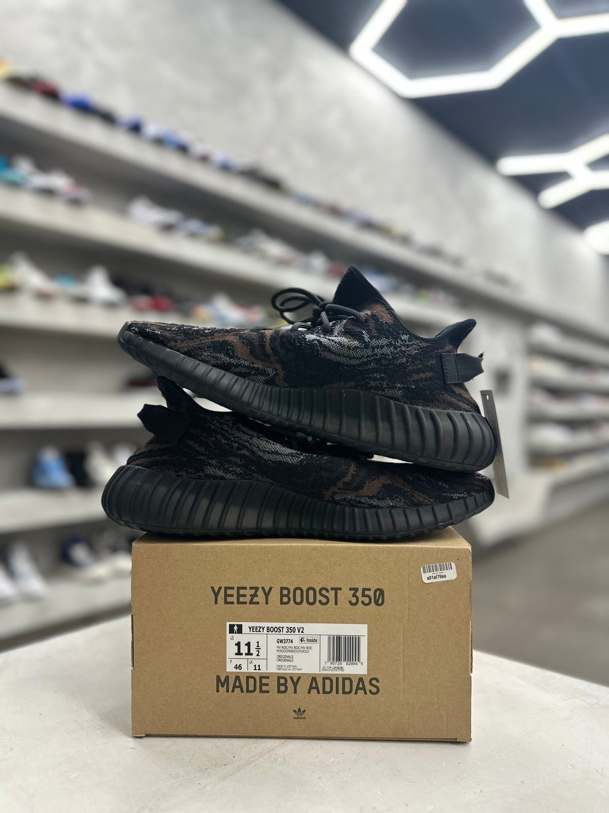 adidas Yeezy Boost 350 V2 MX Rock Sz 11.5 (PREOWNED) - Restock Aveadidas Yeezy Boost 350 V2 MX Rock Sz 11.5 (PREOWNED)Restock AveRestock Ave11.5Restock Ave
