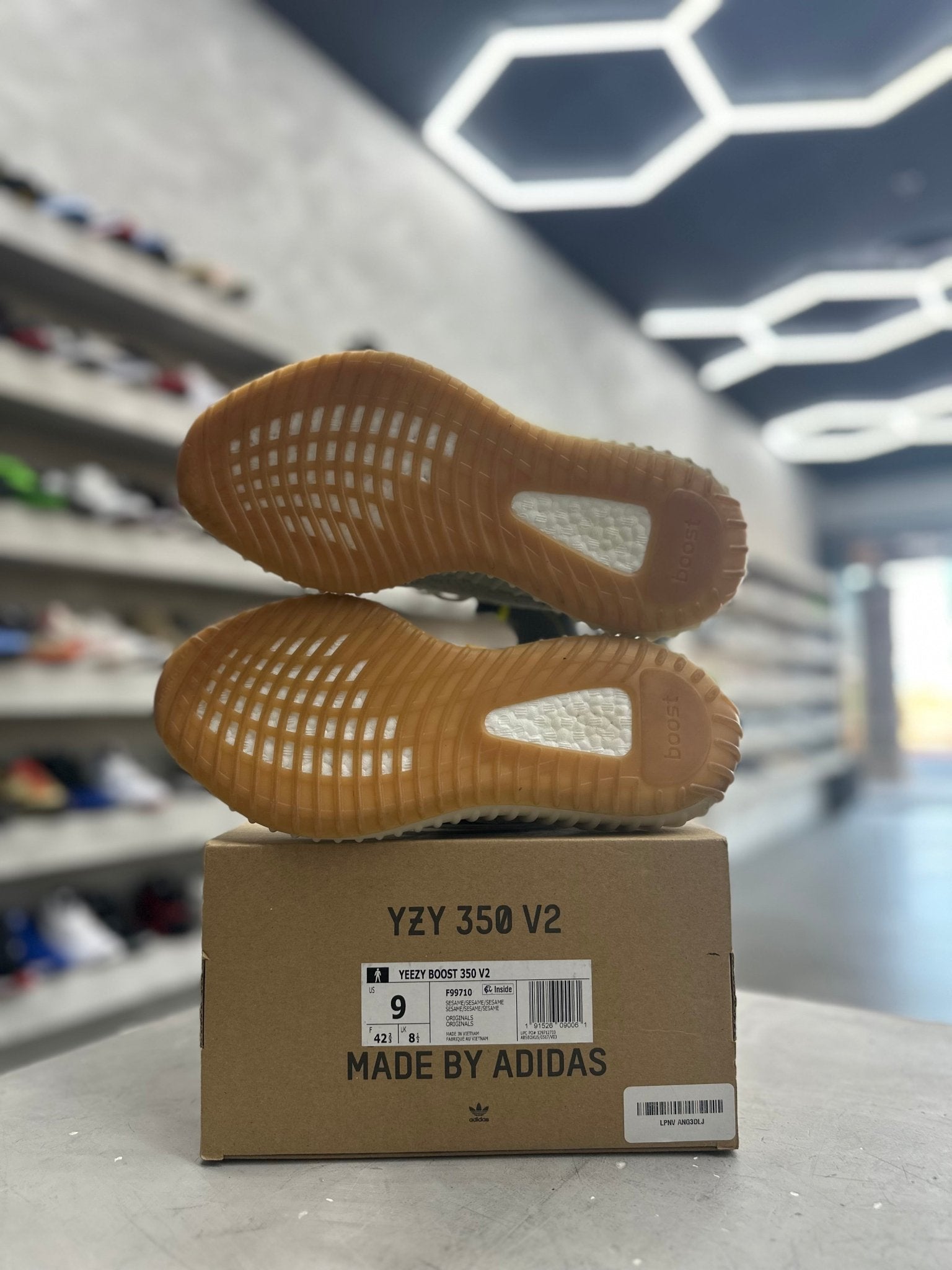 adidas Yeezy Boost 350 V2 Sesame Sz 9 (PREOWNED) - Restock Aveadidas Yeezy Boost 350 V2 Sesame Sz 9 (PREOWNED)Restock AveRestock Ave9Restock Ave