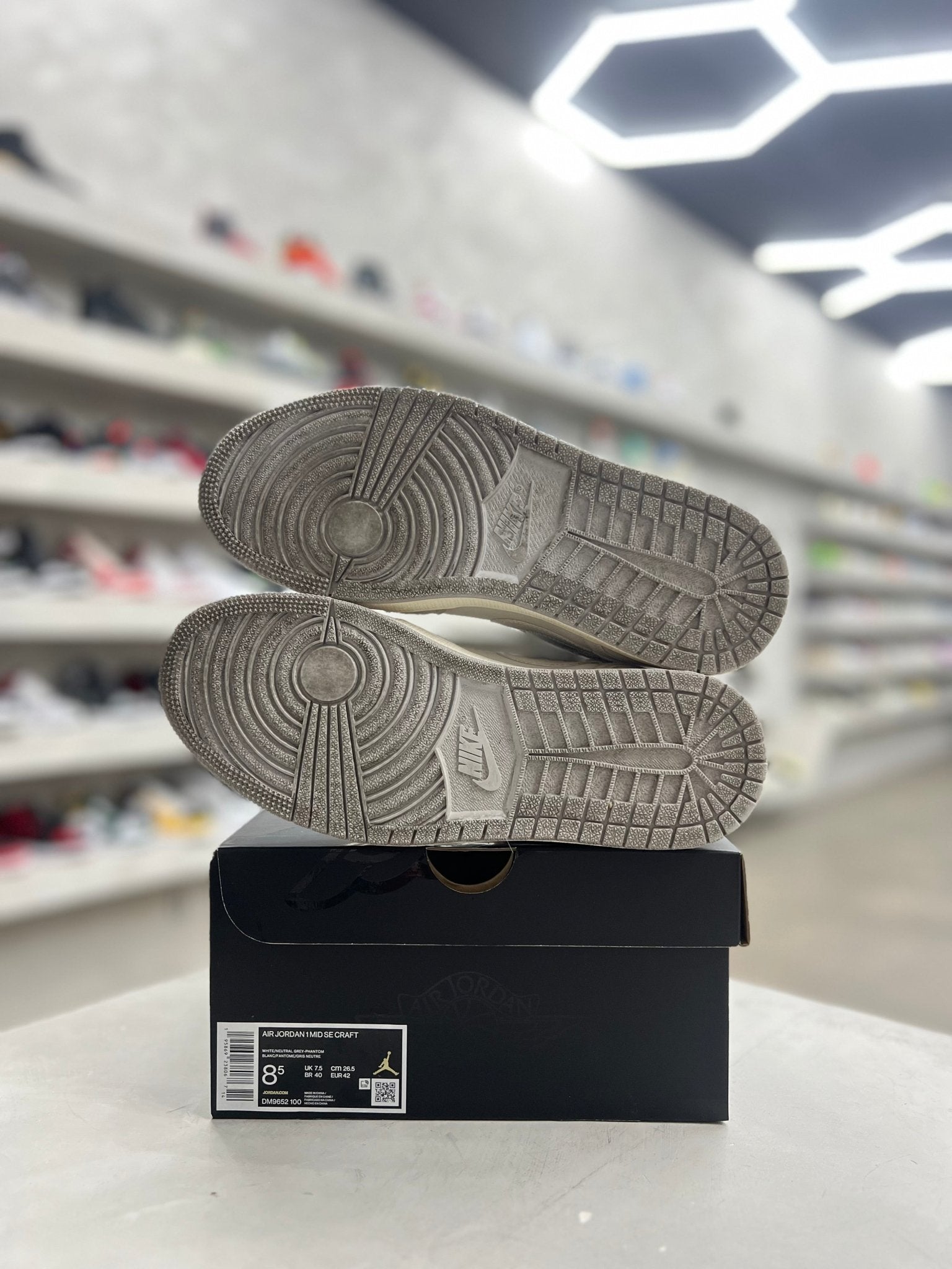 Jordan 1 Mid SE Craft Inside Out White Grey Sz 8.5 (PREOWNED) - Restock AveJordan 1 Mid SE Craft Inside Out White Grey Sz 8.5 (PREOWNED)Restock AveRestock Ave8.5Restock Ave