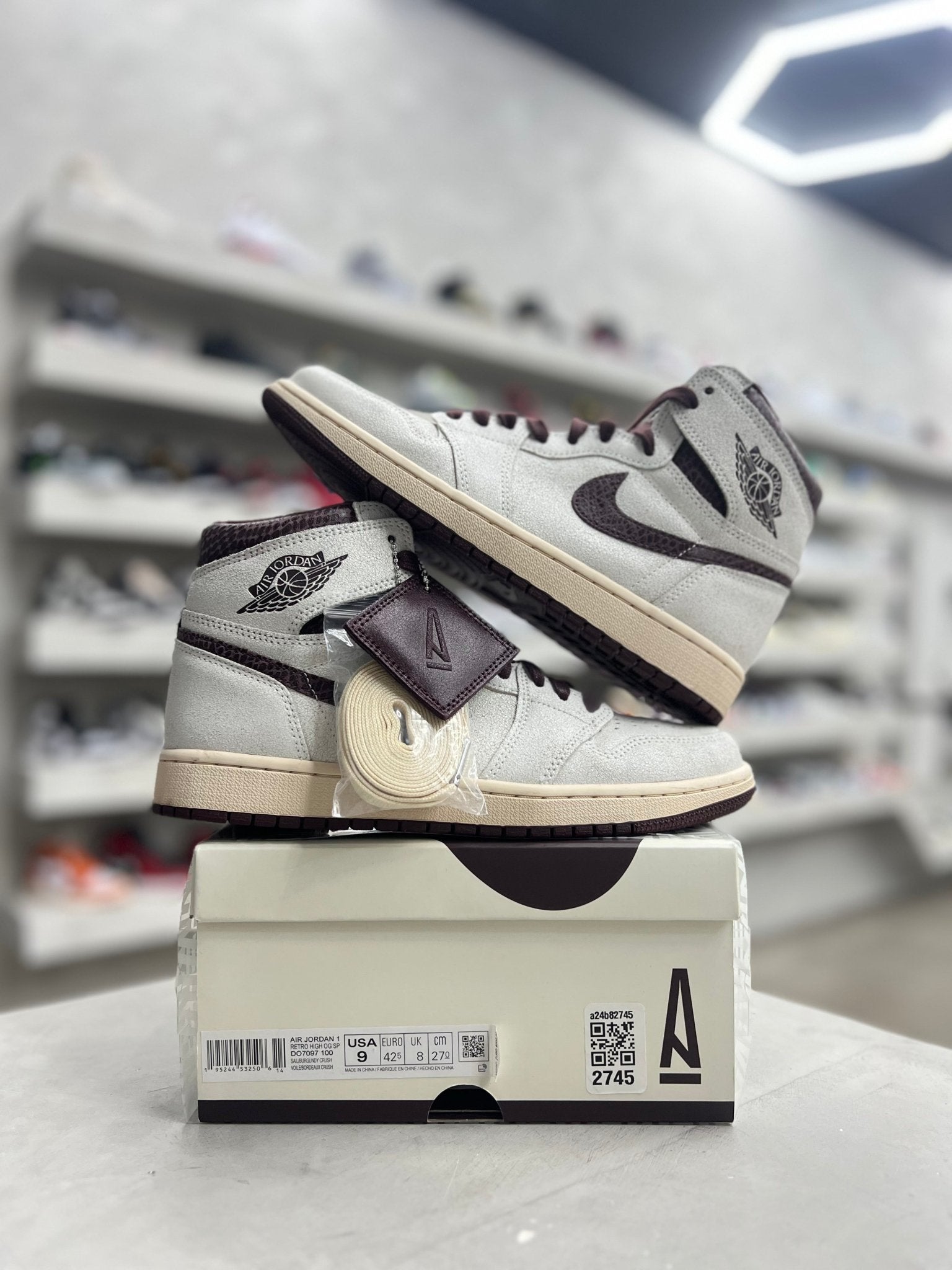 Jordan 1 Retro High OG A Ma Maniére Sz 9 (PREOWNED) - Restock AveJordan 1 Retro High OG A Ma Maniére Sz 9 (PREOWNED)Restock AveRestock Ave9Restock Ave