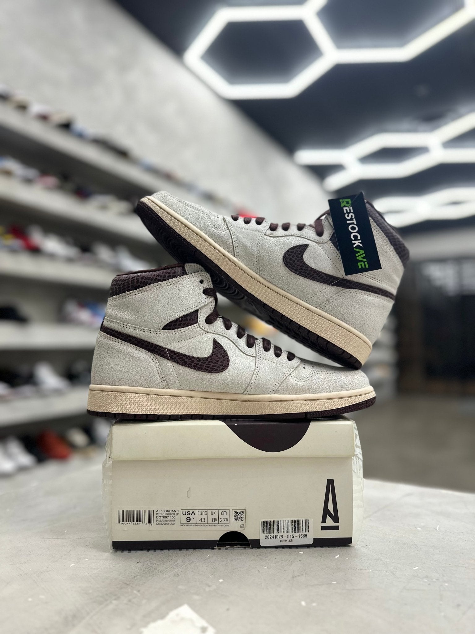 Jordan 1 Retro High OG A Ma Maniére Sz 9.5 (PREOWNED) - Restock AveJordan 1 Retro High OG A Ma Maniére Sz 9.5 (PREOWNED)Restock AveRestock Ave9.5Restock Ave