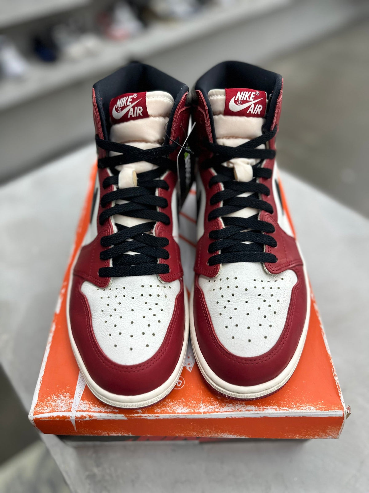 Jordan 1 Retro High OG Chicago Lost and Found Sz 10 (PREOWNED) - Restock AveJordan 1 Retro High OG Chicago Lost and Found Sz 10 (PREOWNED)Restock AveRestock Ave10Restock Ave