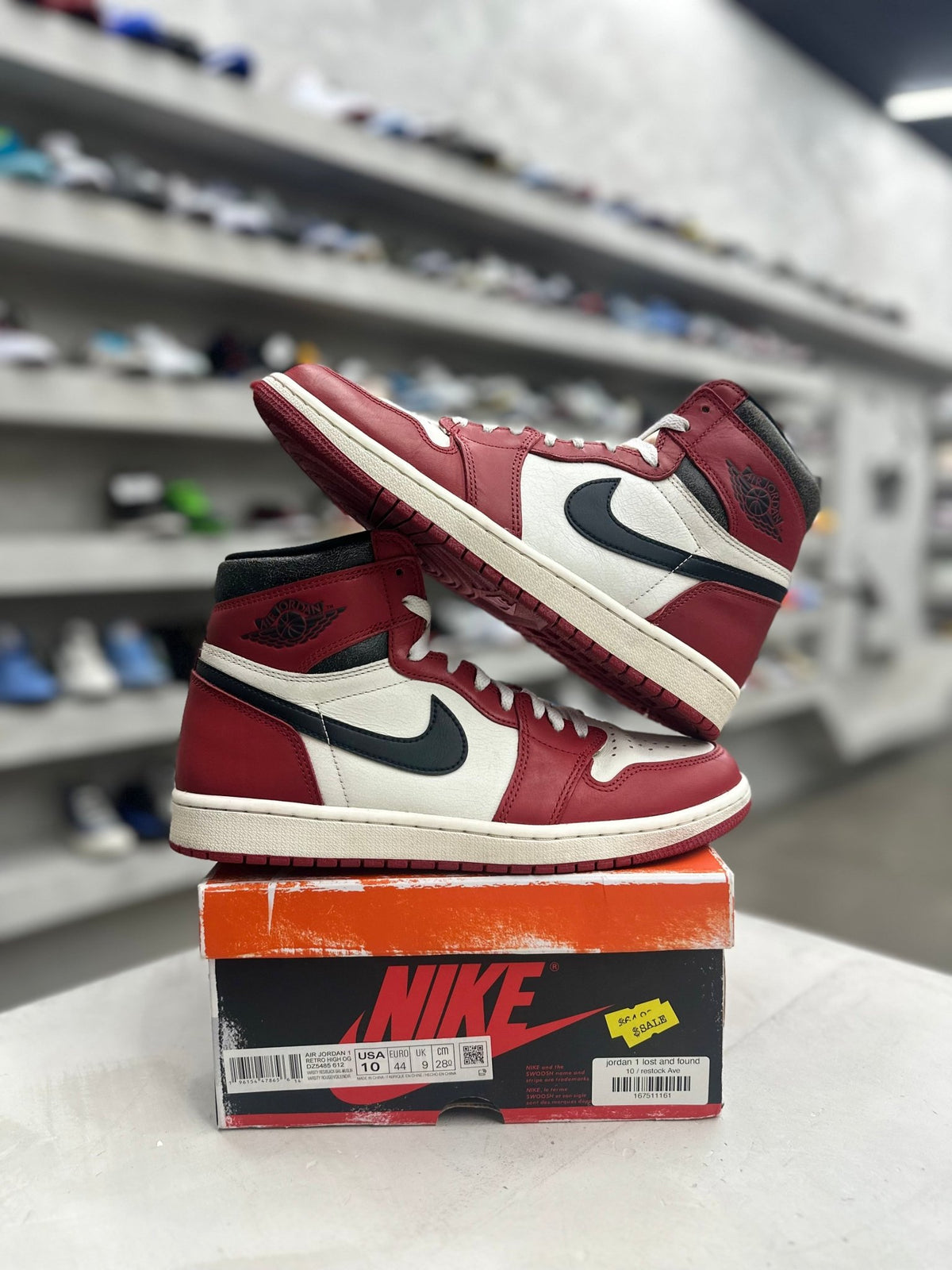 Jordan 1 Retro High OG Chicago Lost and Found Sz 10 (PREOWNED) - Restock AveJordan 1 Retro High OG Chicago Lost and Found Sz 10 (PREOWNED)Restock AveRestock Ave10Restock Ave