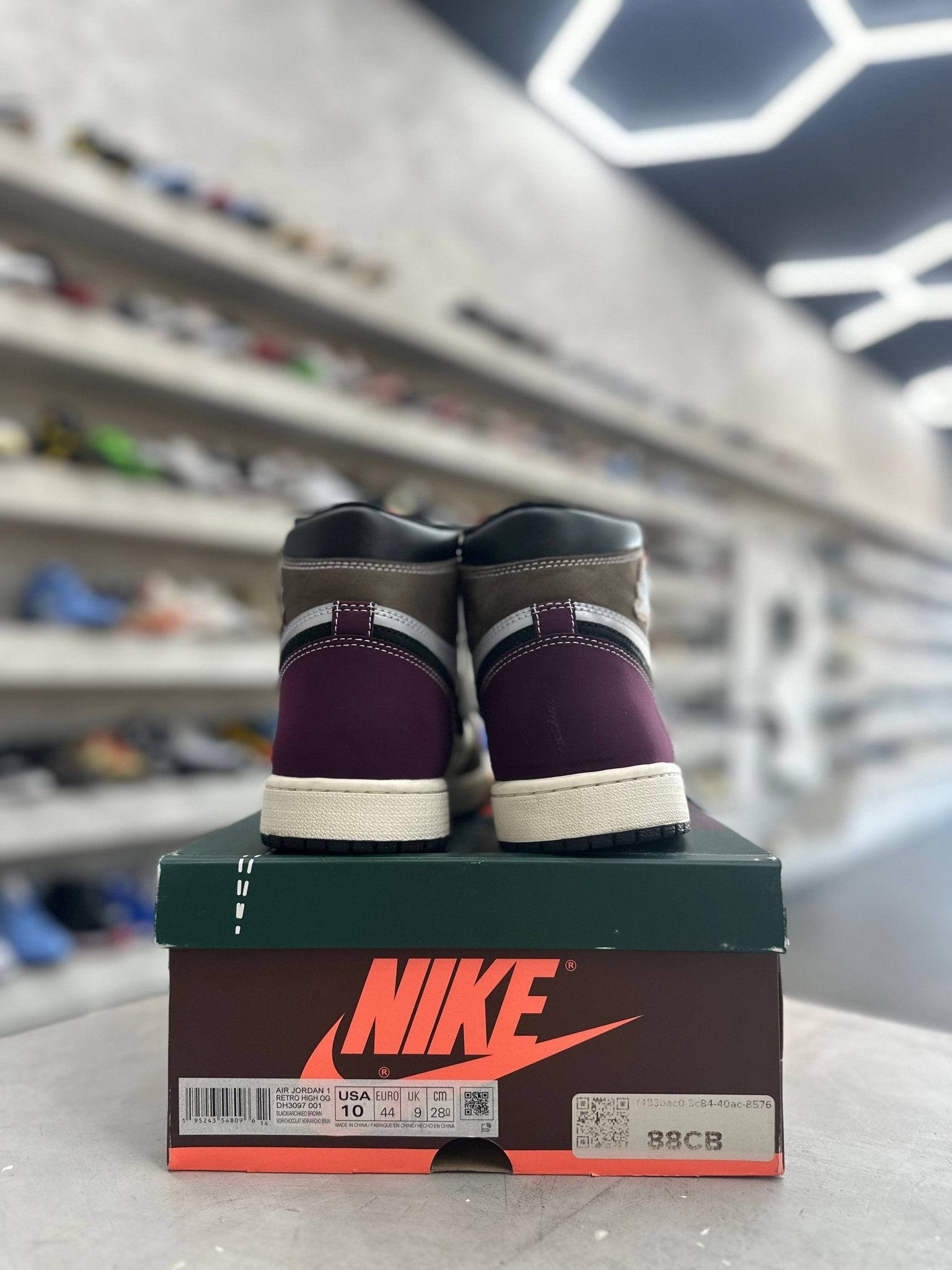 Jordan 1 Retro High OG Hand Crafted Sz 10 (PREOWNED) - Restock AveJordan 1 Retro High OG Hand Crafted Sz 10 (PREOWNED)Restock AveRestock Ave10Restock Ave