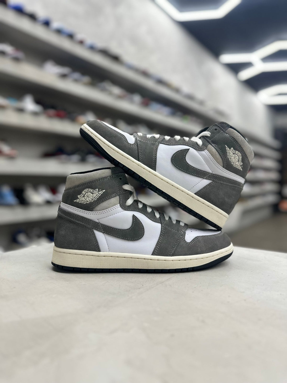 Jordan 1 Retro High OG Washed Black Sz 10 (PREOWNED) (NO BOX) - Restock AveJordan 1 Retro High OG Washed Black Sz 10 (PREOWNED) (NO BOX)Restock AveRestock Ave10Restock Ave