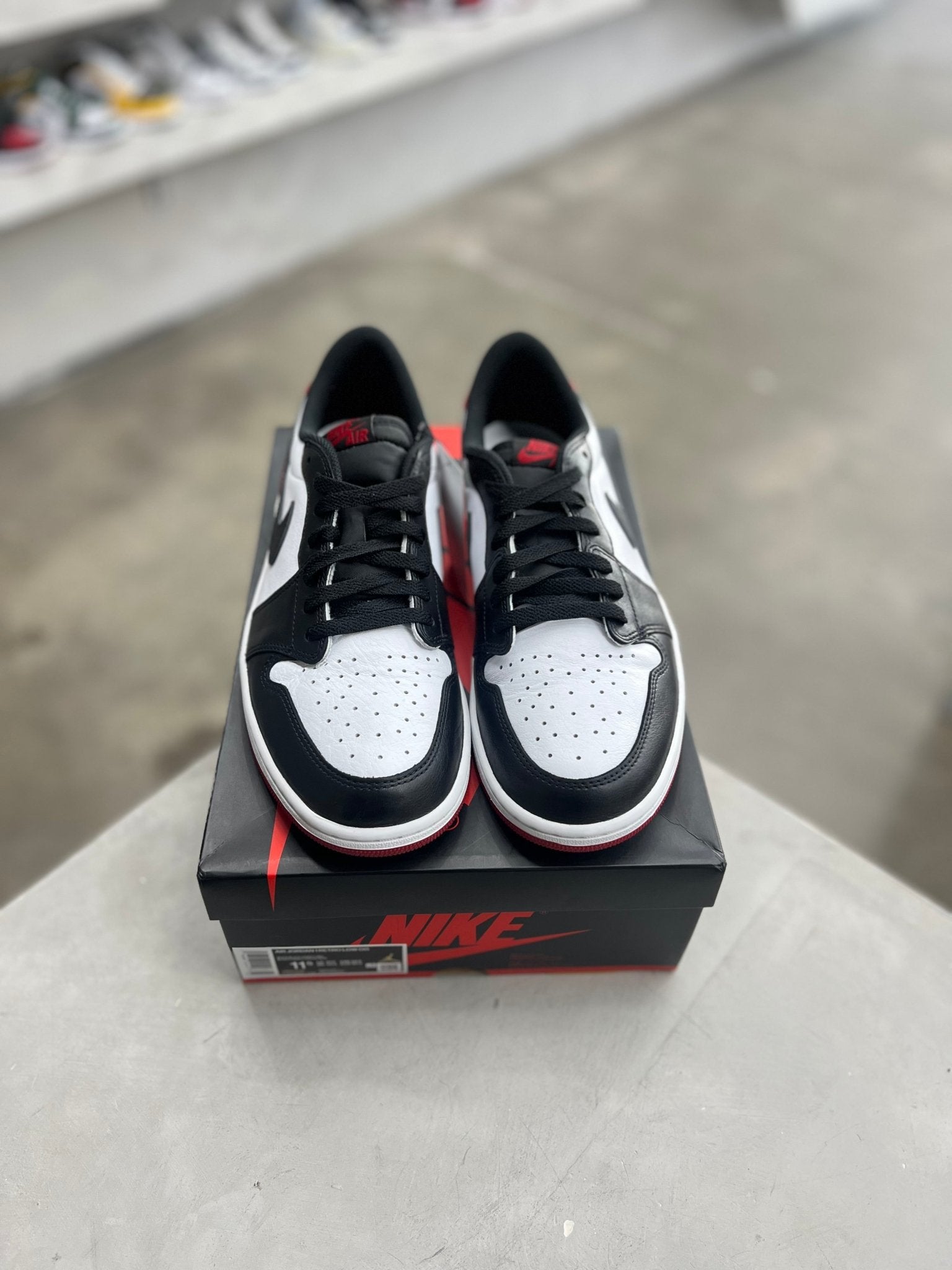 Jordan 1 Retro Low OG Black Toe Sz 11.5 (PREOWNED) - Restock AveJordan 1 Retro Low OG Black Toe Sz 11.5 (PREOWNED)Restock AveRestock Ave11.5Restock Ave