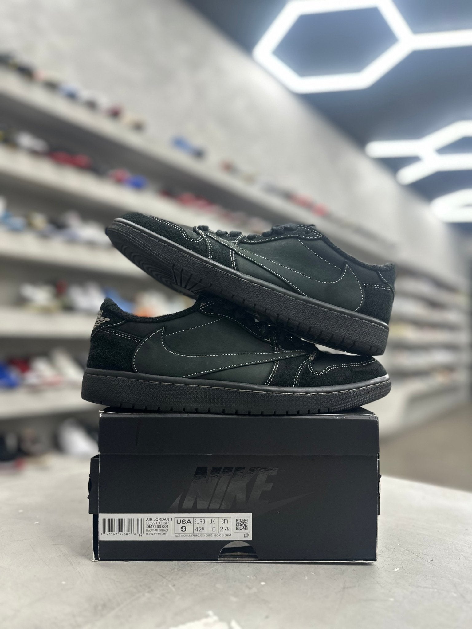 Jordan 1 Retro Low OG SP Travis Scott Black Phantom Sz 9 (PREOWNED) - Restock AveJordan 1 Retro Low OG SP Travis Scott Black Phantom Sz 9 (PREOWNED)Restock AveRestock Ave9Restock Ave
