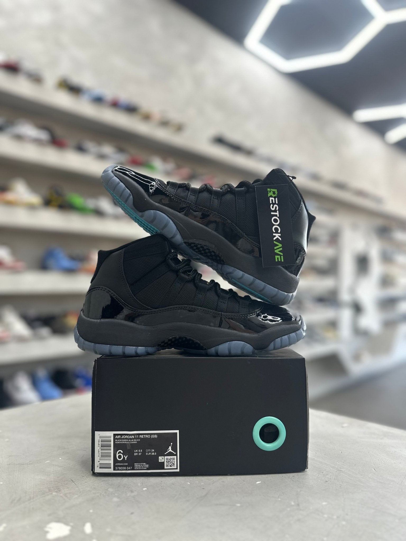 Jordan 11 Retro Gamma Blue Sz 6y (PREOWNED) - Restock AveJordan 11 Retro Gamma Blue Sz 6y (PREOWNED)Restock AveRestock Ave6yRestock Ave