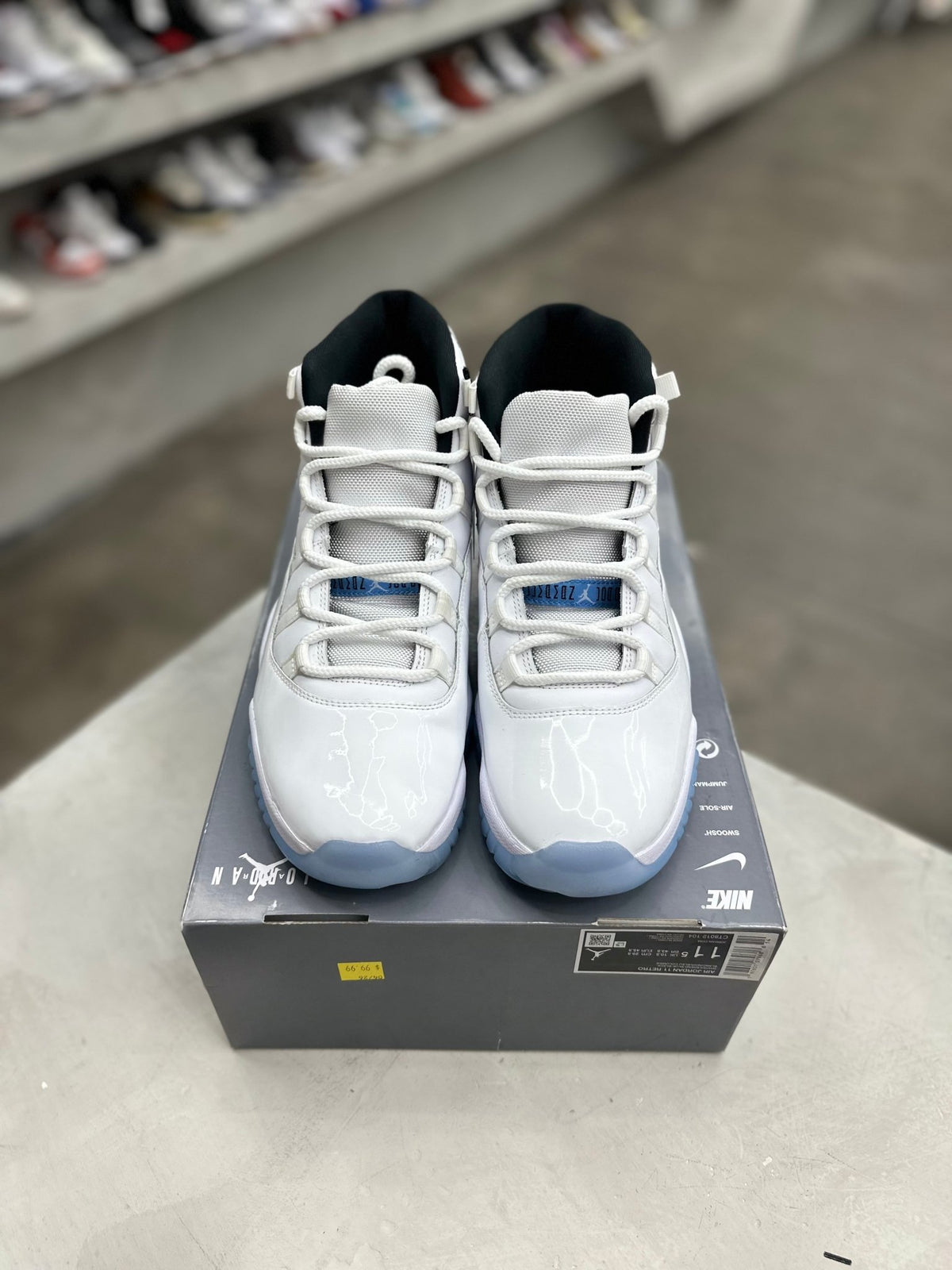 Jordan 11 Retro Legend Blue Sz 11.5 (PREOWNED) - Restock AveJordan 11 Retro Legend Blue Sz 11.5 (PREOWNED)Restock AveRestock Ave11.5Restock Ave