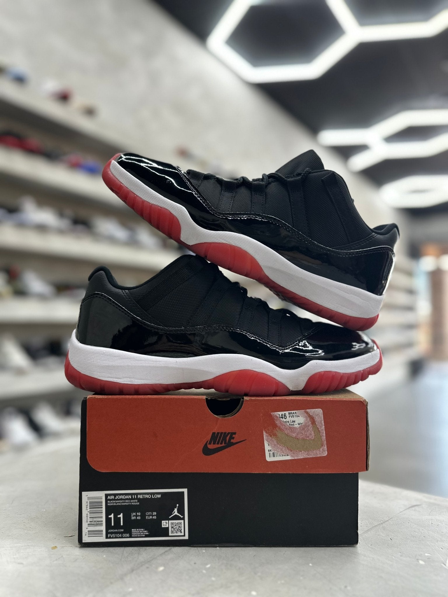 Jordan 11 Retro Low Bred Sz 11 (PREOWNED) - Restock AveJordan 11 Retro Low Bred Sz 11 (PREOWNED)Restock AveRestock Ave11Restock Ave