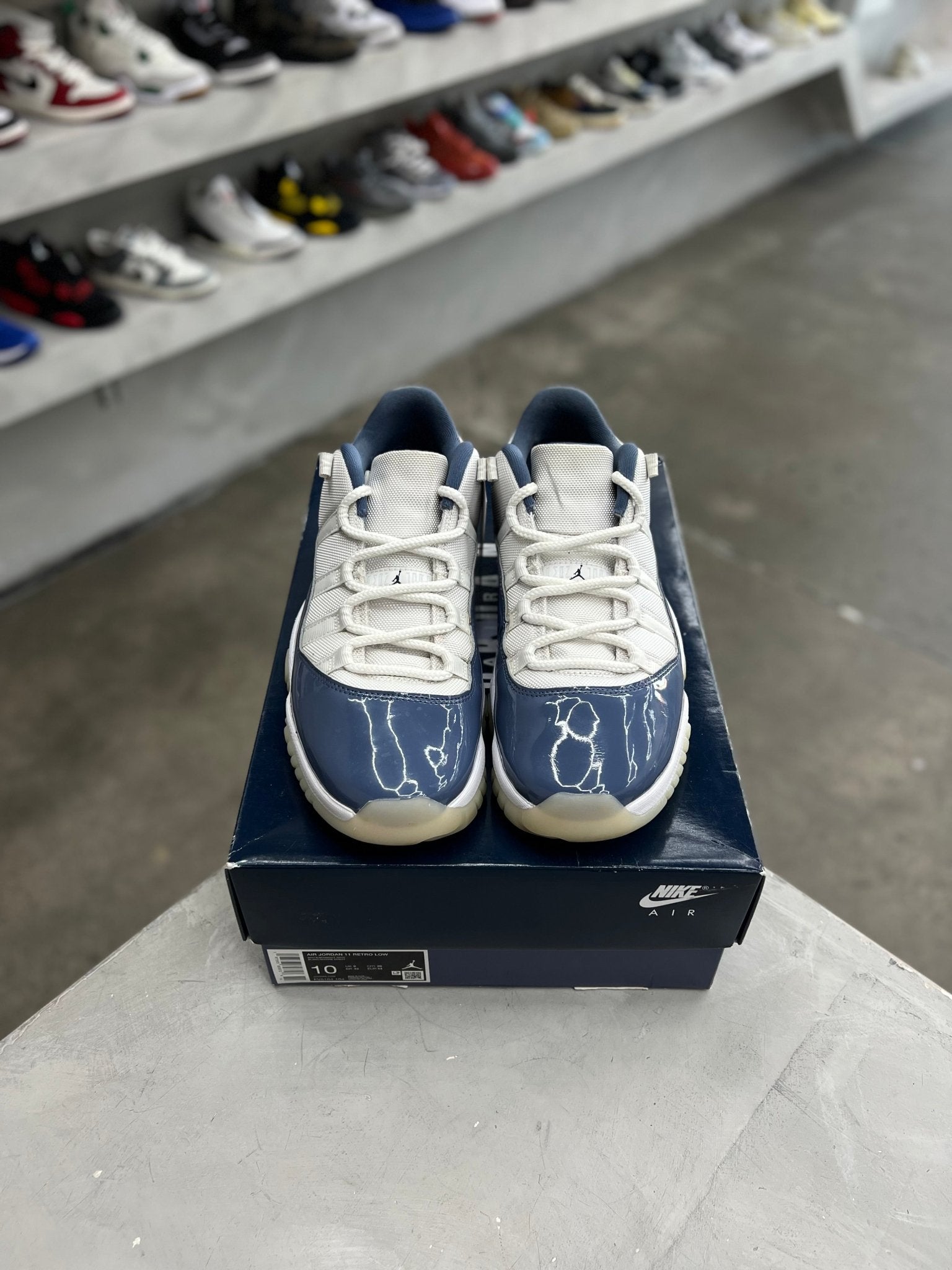 Jordan 11 Retro Low Diffused Blue Sz 10 (PREOWNED) - Restock AveJordan 11 Retro Low Diffused Blue Sz 10 (PREOWNED)Restock AveRestock Ave10Restock Ave