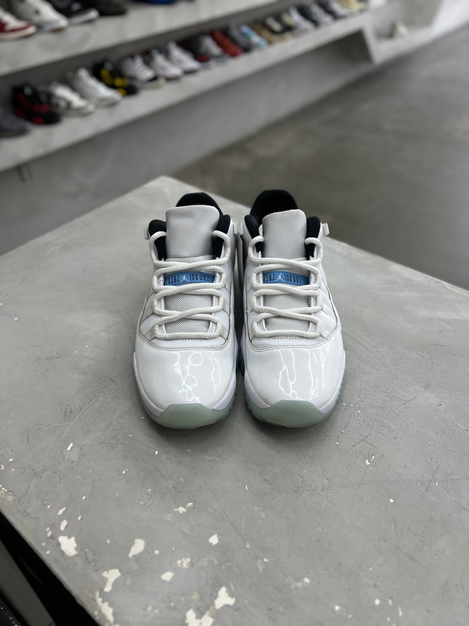 Jordan 11 Retro Low Legend Blue Sz 10 (PREOWNED)(NO BOX) - Restock AveJordan 11 Retro Low Legend Blue Sz 10 (PREOWNED)(NO BOX)Restock AveRestock Ave10Restock Ave