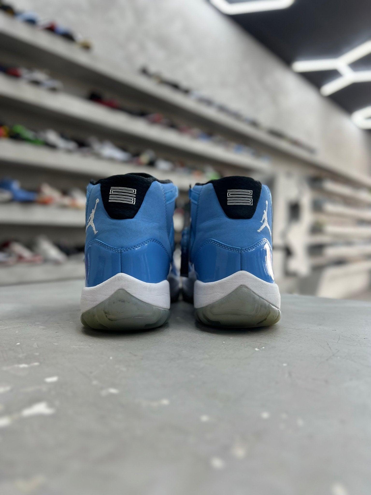 Jordan 11 Retro Pantone Sz 10 (PREOWNED)(NO BOX) - Restock AveJordan 11 Retro Pantone Sz 10 (PREOWNED)(NO BOX)Restock AveRestock Ave10Restock Ave