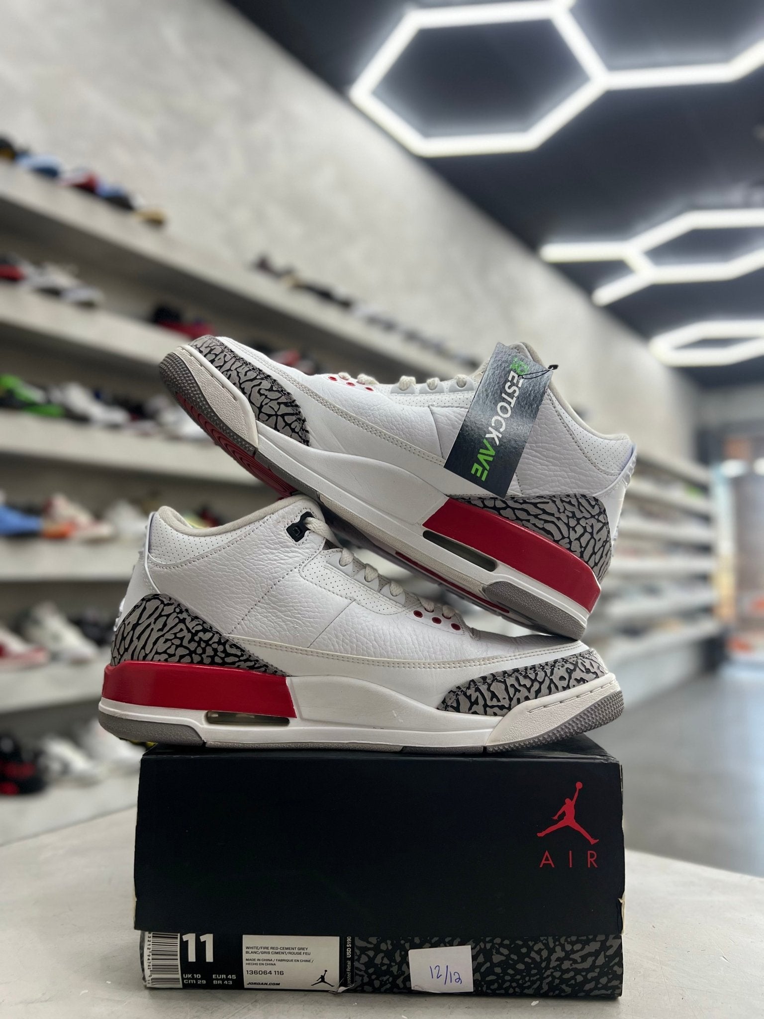 Jordan 3 Retro Hall of Fame Sz 11 (PREOWNED) - Restock AveJordan 3 Retro Hall of Fame Sz 11 (PREOWNED)Restock AveRestock Ave11Restock Ave