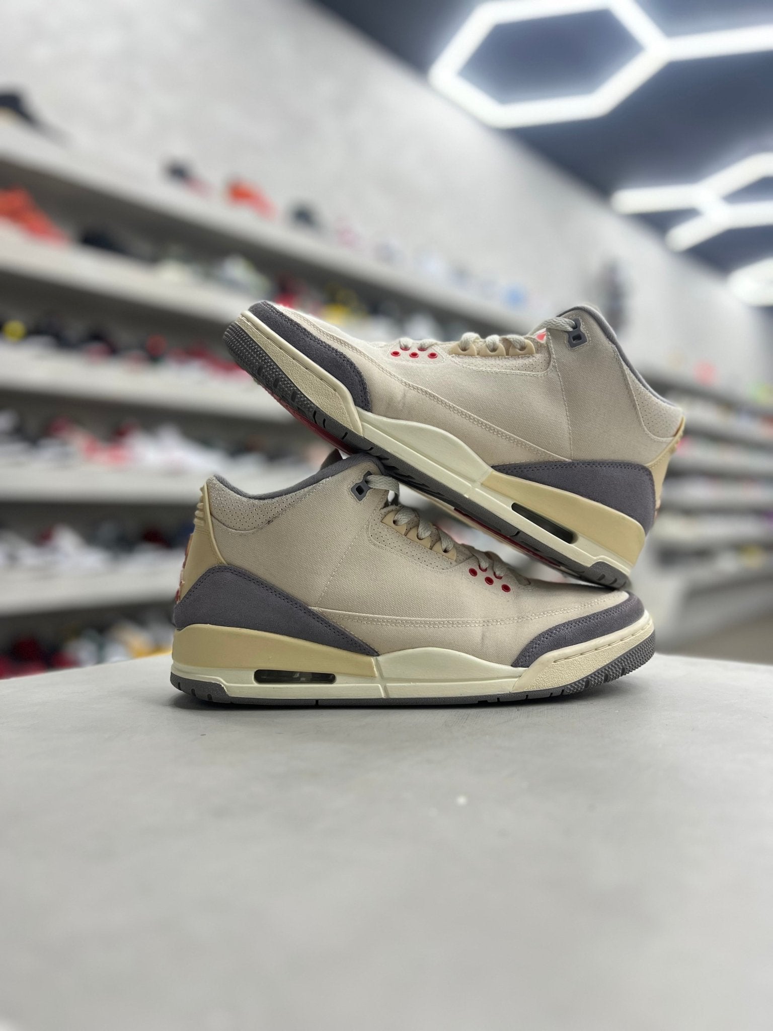 Jordan 3 Retro Muslin Sz 10.5 (PREOWNED)(NO BOX) - Restock AveJordan 3 Retro Muslin Sz 10.5 (PREOWNED)(NO BOX)Restock AveRestock Ave10.5Restock Ave