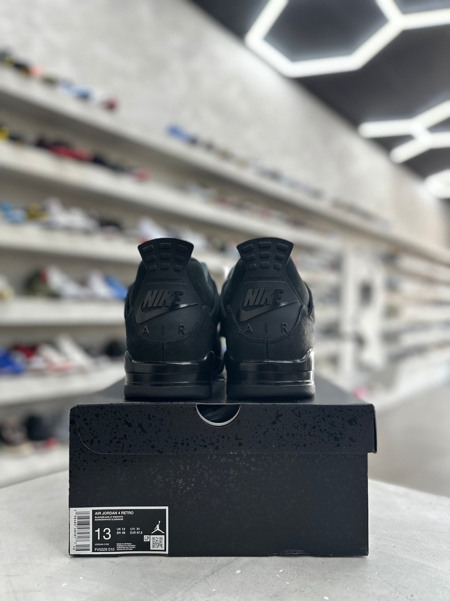 Jordan 4 Retro Black Cat Sz 13 (PREOWNED) - Restock AveJordan 4 Retro Black Cat Sz 13 (PREOWNED)Restock AveRestock Ave13Restock Ave