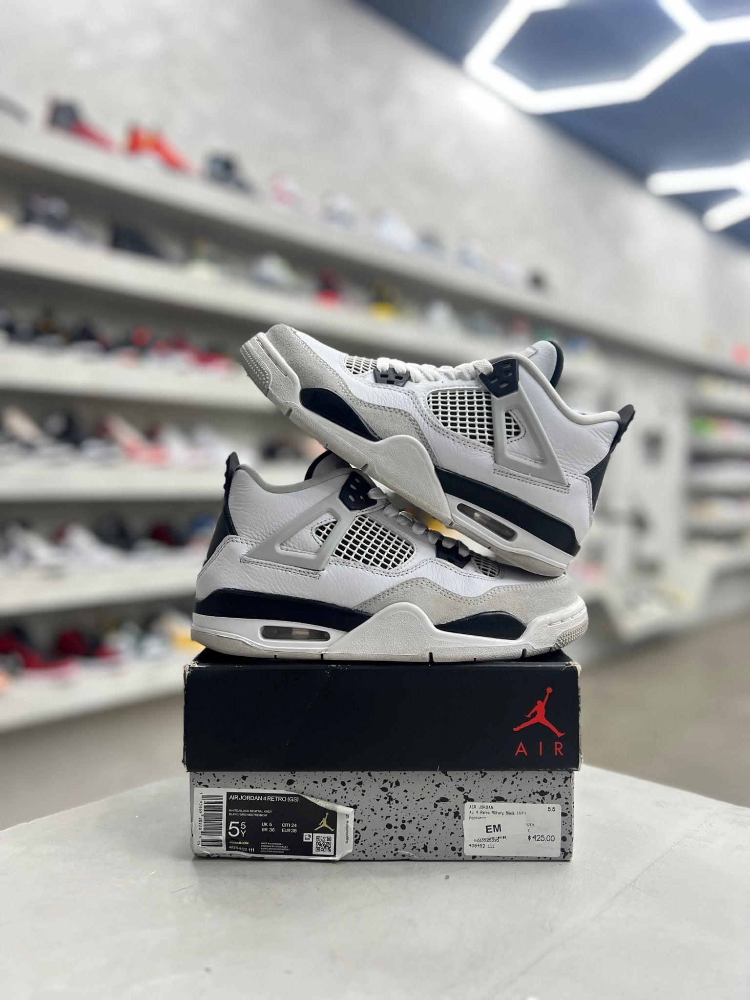 Jordan 4 Retro Military Black Sz 5.5Y (PREOWNED) - Restock AveJordan 4 Retro Military Black Sz 5.5Y (PREOWNED)Restock AveRestock Ave5.5yRestock Ave