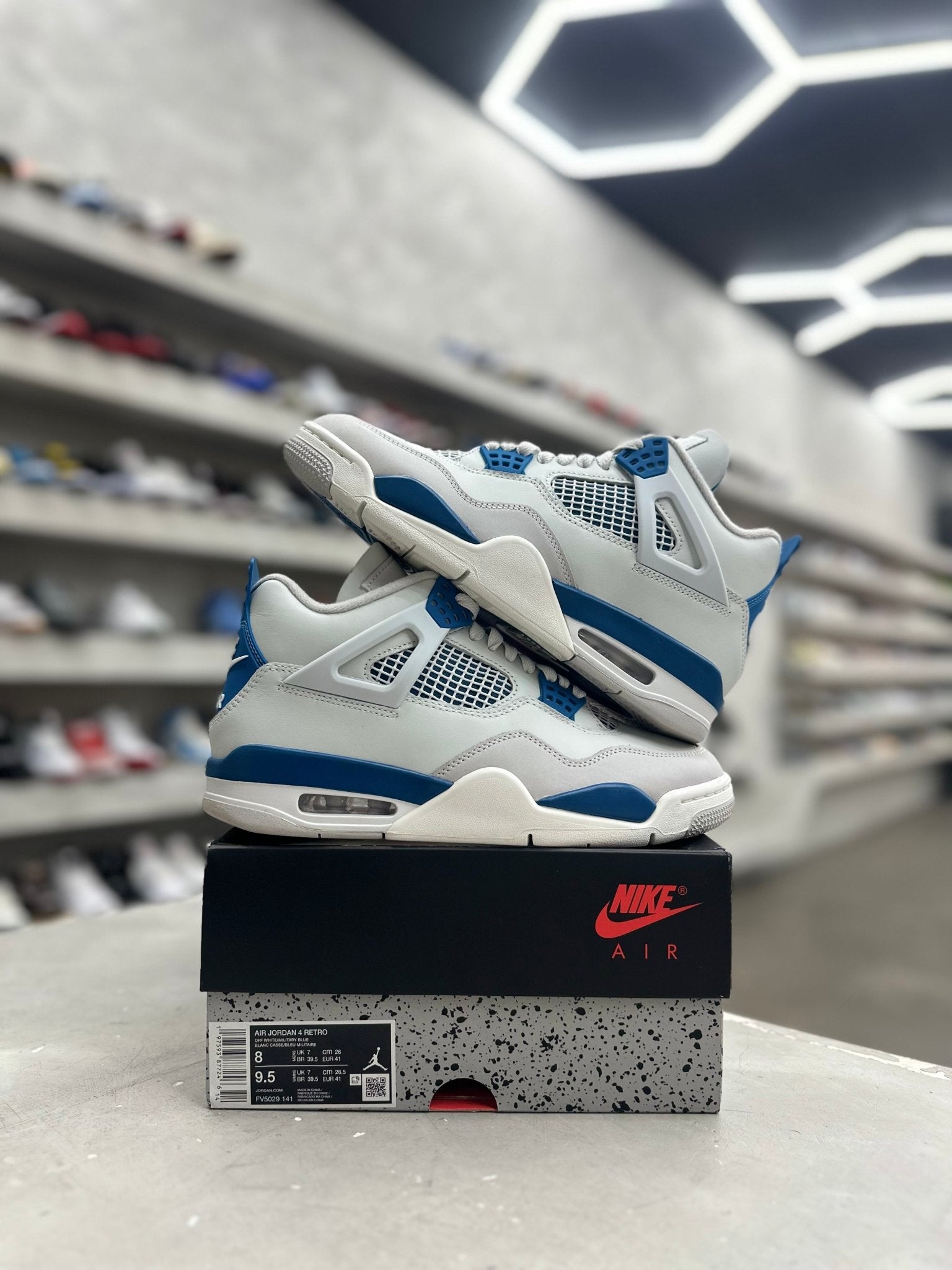 Jordan 4 Retro Military Blue Sz 8 (PREOWNED) - Restock AveJordan 4 Retro Military Blue Sz 8 (PREOWNED)Restock AveRestock Ave8Restock Ave