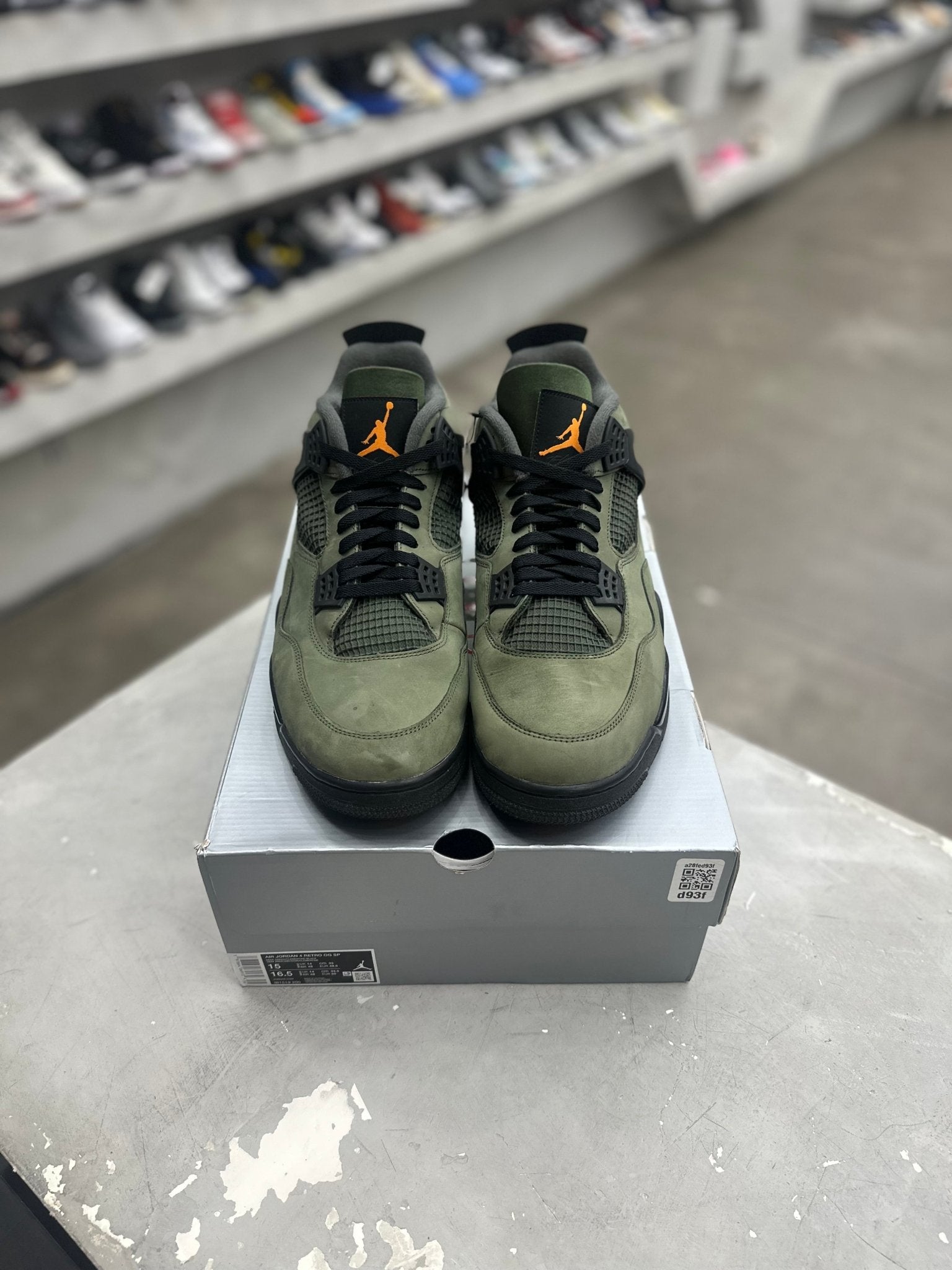 Jordan 4 Retro OG SP Undefeated Sz 15 (PREOWNED) - Restock AveJordan 4 Retro OG SP Undefeated Sz 15 (PREOWNED)Restock AveRestock Ave15Restock Ave