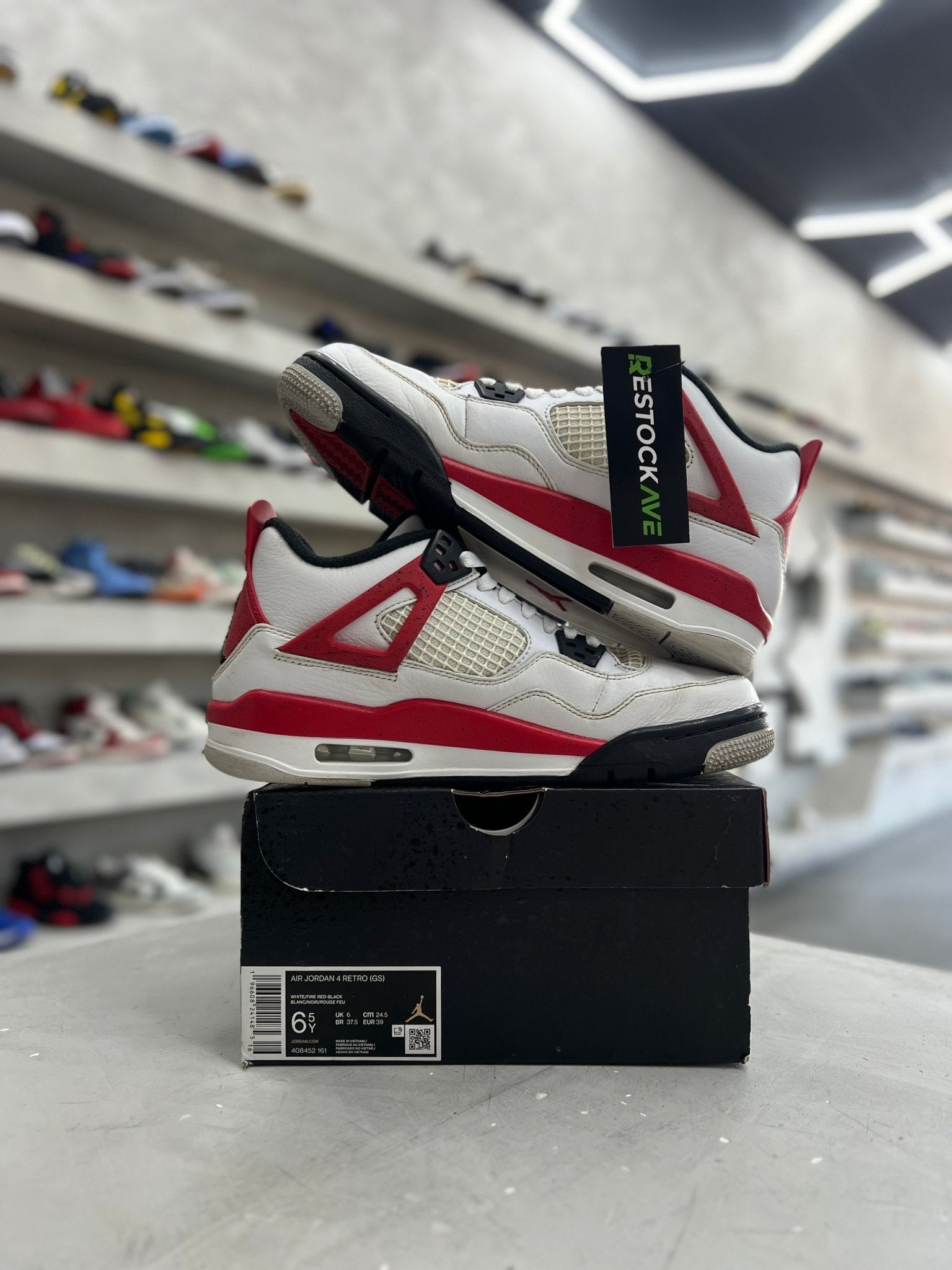 Jordan 4 Retro Red Cement Sz 6.5 (PREOWNED) - Restock AveJordan 4 Retro Red Cement Sz 6.5 (PREOWNED)Restock AveRestock Ave6.551631475Restock Ave