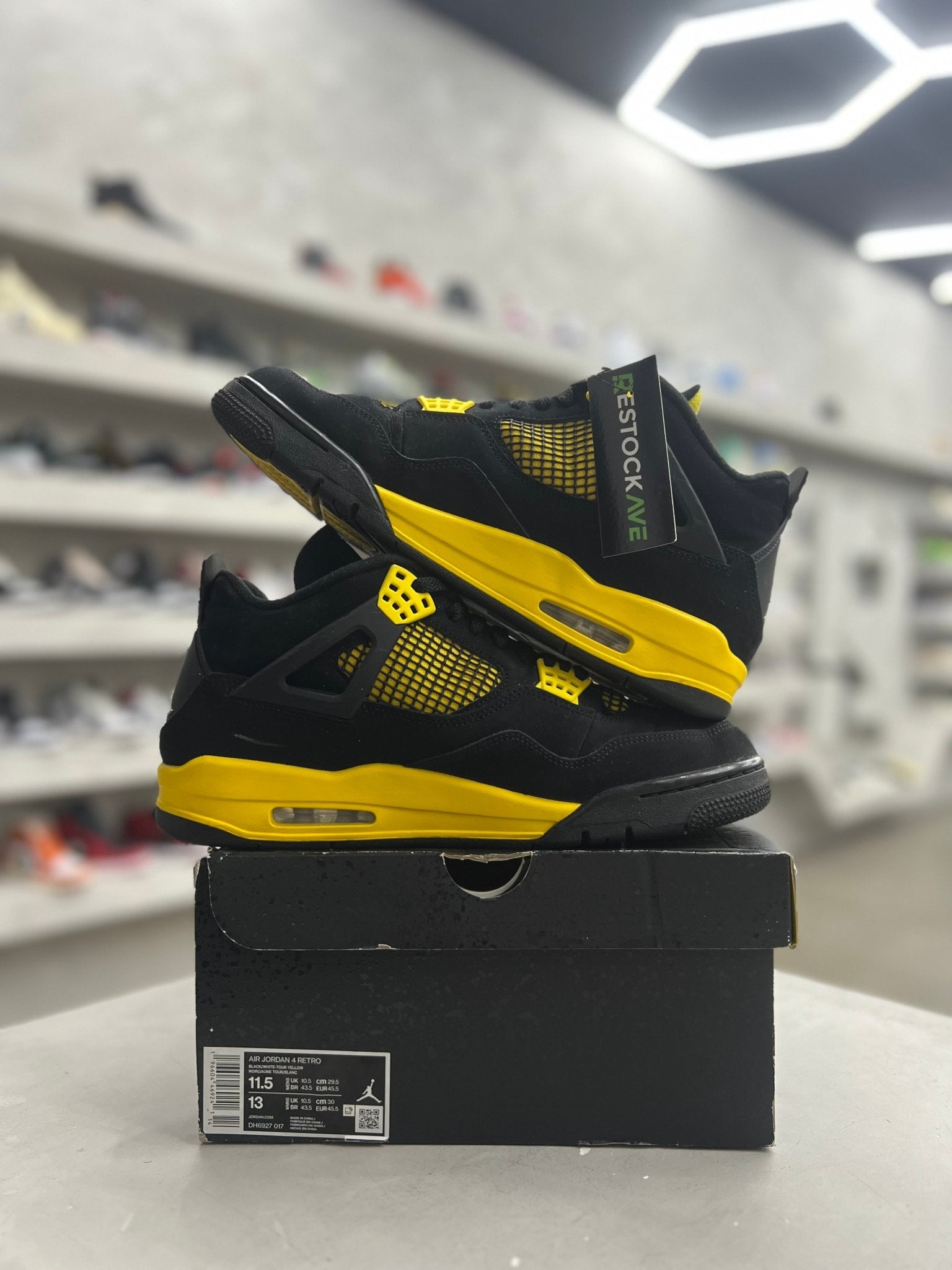Jordan 4 Retro Thunder Sz 11.5 (PREOWNED) - Restock AveJordan 4 Retro Thunder Sz 11.5 (PREOWNED)Restock AveRestock Ave11.5Restock Ave