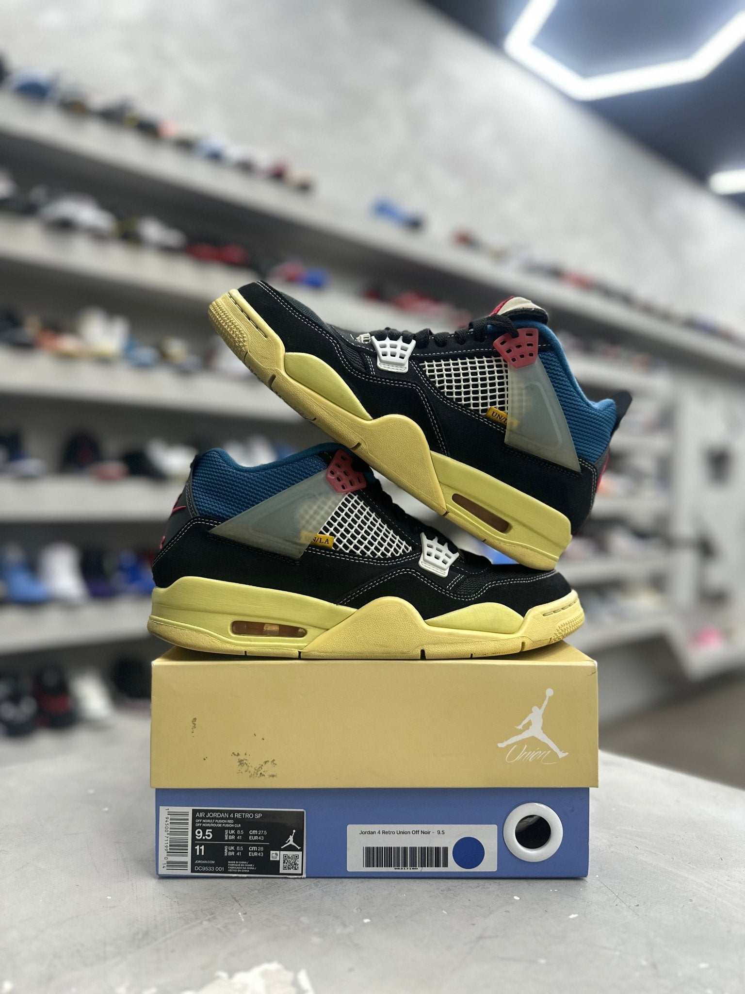 Jordan 4 Retro Union Off Noir Sz 9.5 (PREOWNED) - Restock AveJordan 4 Retro Union Off Noir Sz 9.5 (PREOWNED)Restock AveRestock Ave9.5Restock Ave