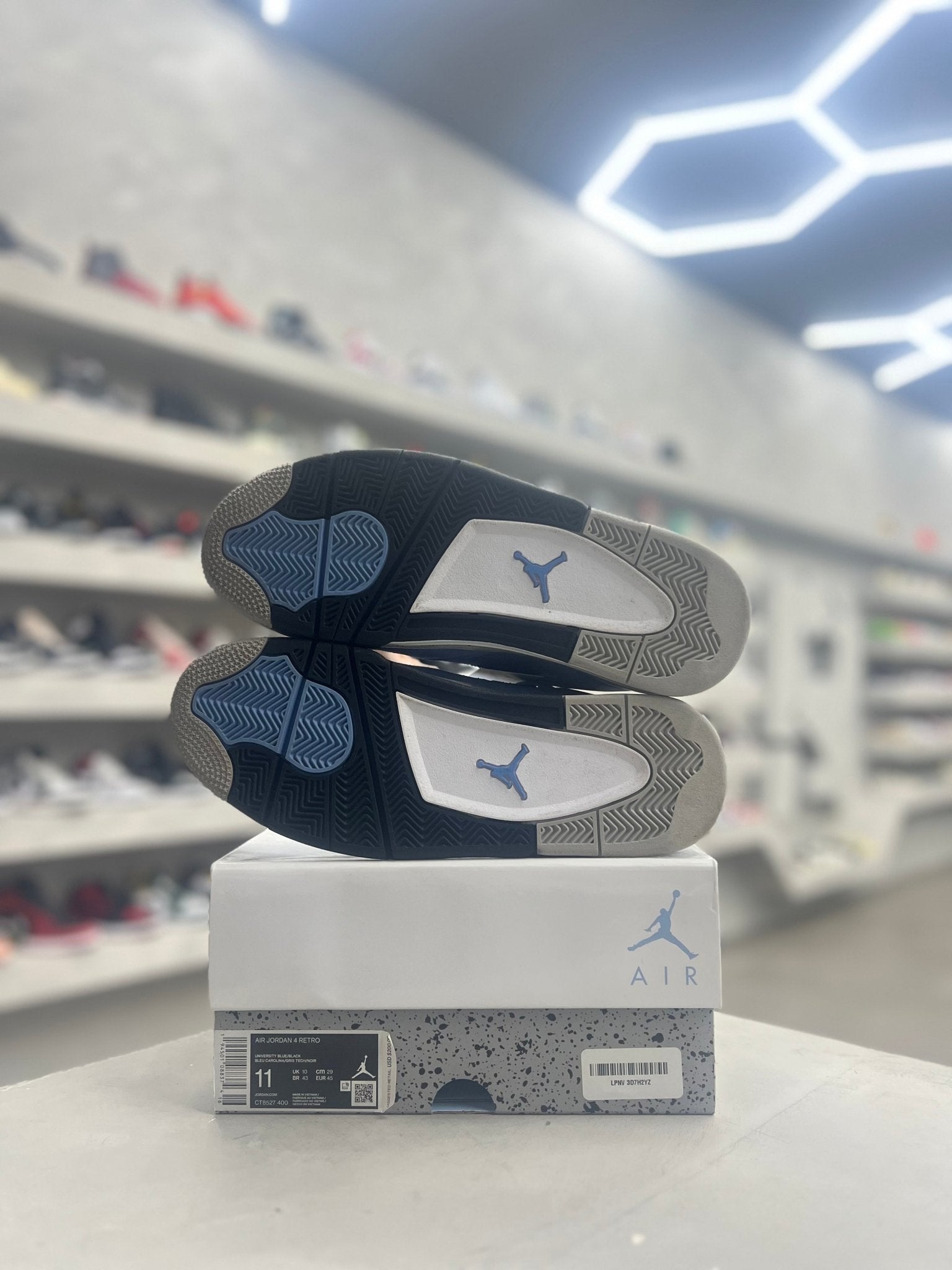 Jordan 4 Retro University Blue Sz 11 (PREOWNED) - Restock AveJordan 4 Retro University Blue Sz 11 (PREOWNED)Restock AveRestock Ave1183659379Restock Ave