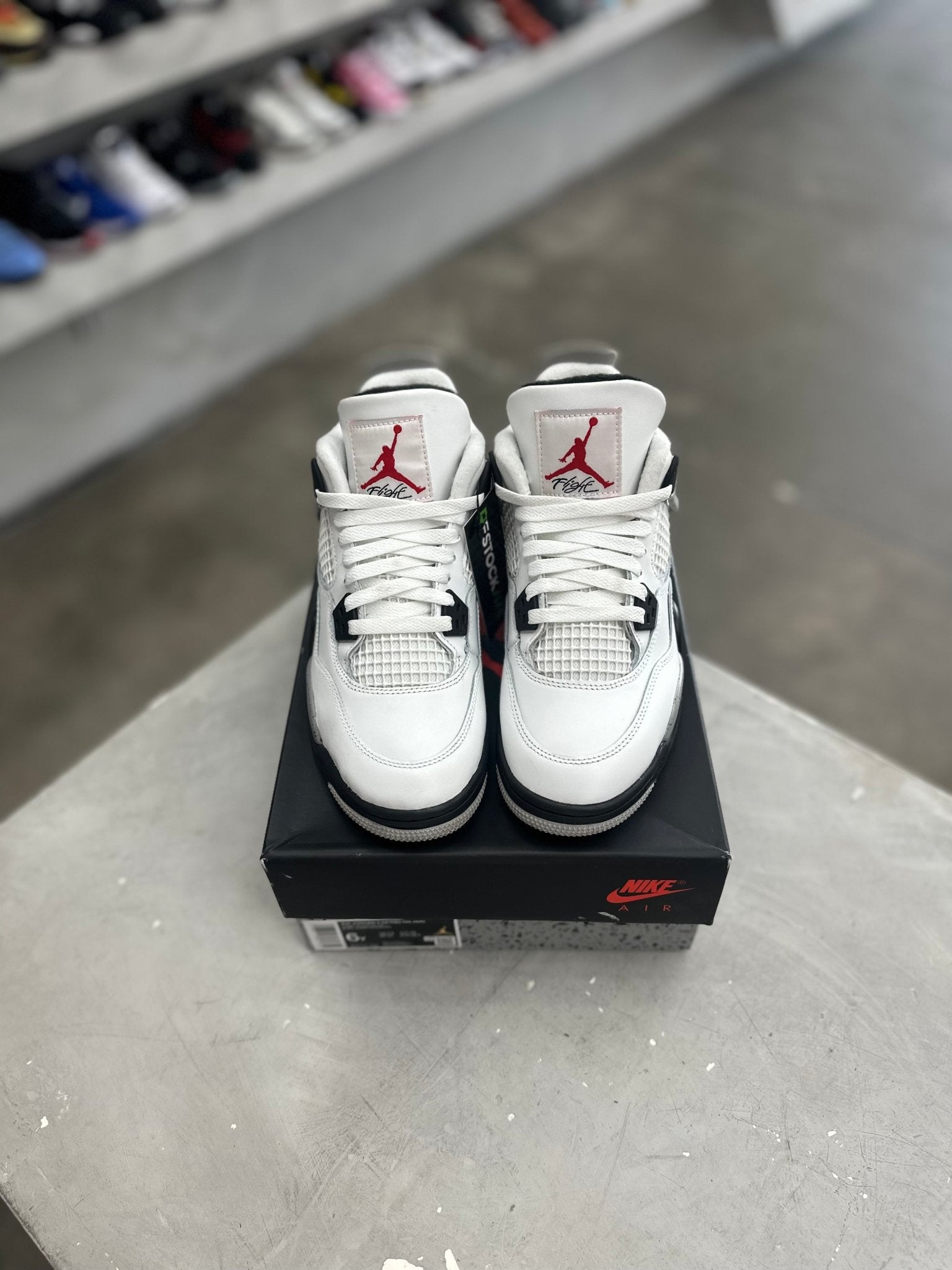 Jordan 4 Retro White Cement Sz 6y (PREOWNED) - Restock AveJordan 4 Retro White Cement Sz 6y (PREOWNED)Restock AveRestock Ave6yRestock Ave