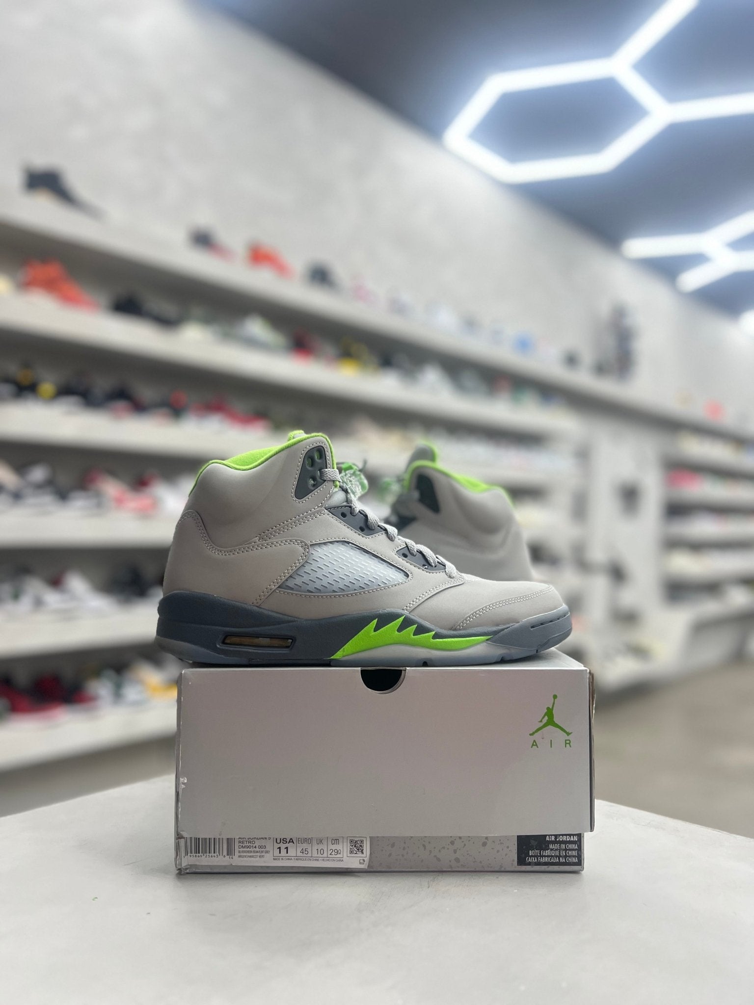 Jordan 5 Retro Green Bean Sz 11 (PREOWNED) - Restock AveJordan 5 Retro Green Bean Sz 11 (PREOWNED)Restock AveRestock Ave1184741491Restock Ave