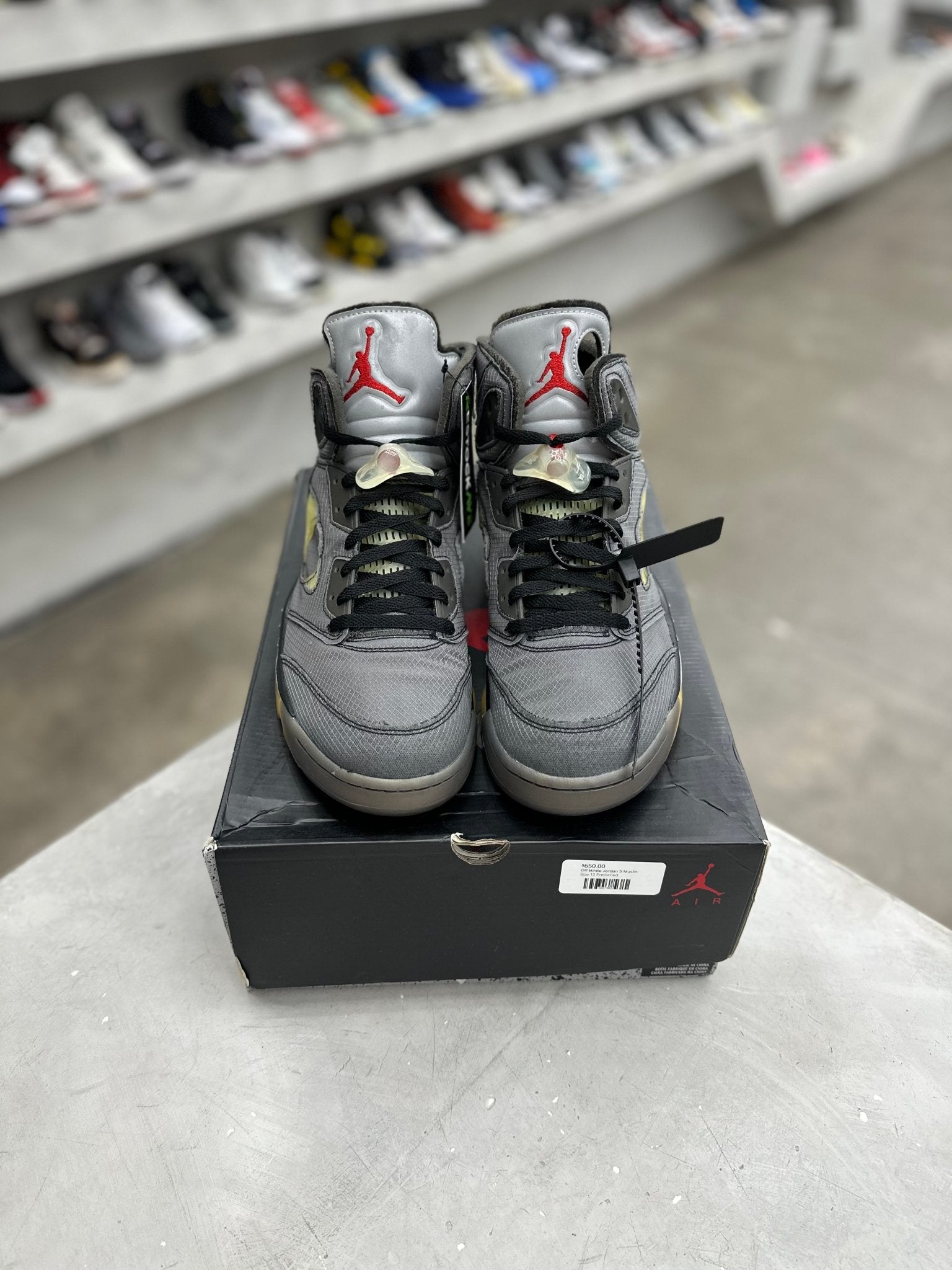 Jordan 5 Retro Off-White Muslin Sz 13 (PREOWNED) - Restock AveJordan 5 Retro Off-White Muslin Sz 13 (PREOWNED)Restock AveRestock Ave13Restock Ave