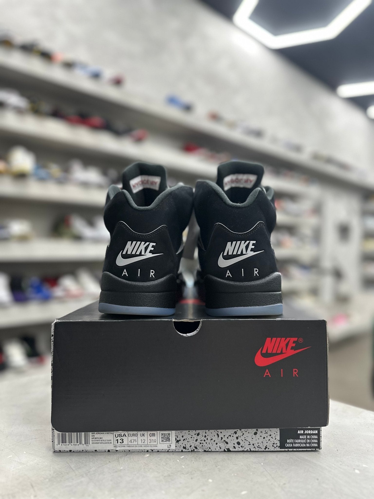 Jordan 5 Retro OG Black Metallic Reimagined Sz 13 (PREOWNED) - Restock AveJordan 5 Retro OG Black Metallic Reimagined Sz 13 (PREOWNED)Restock AveRestock Ave13Restock Ave
