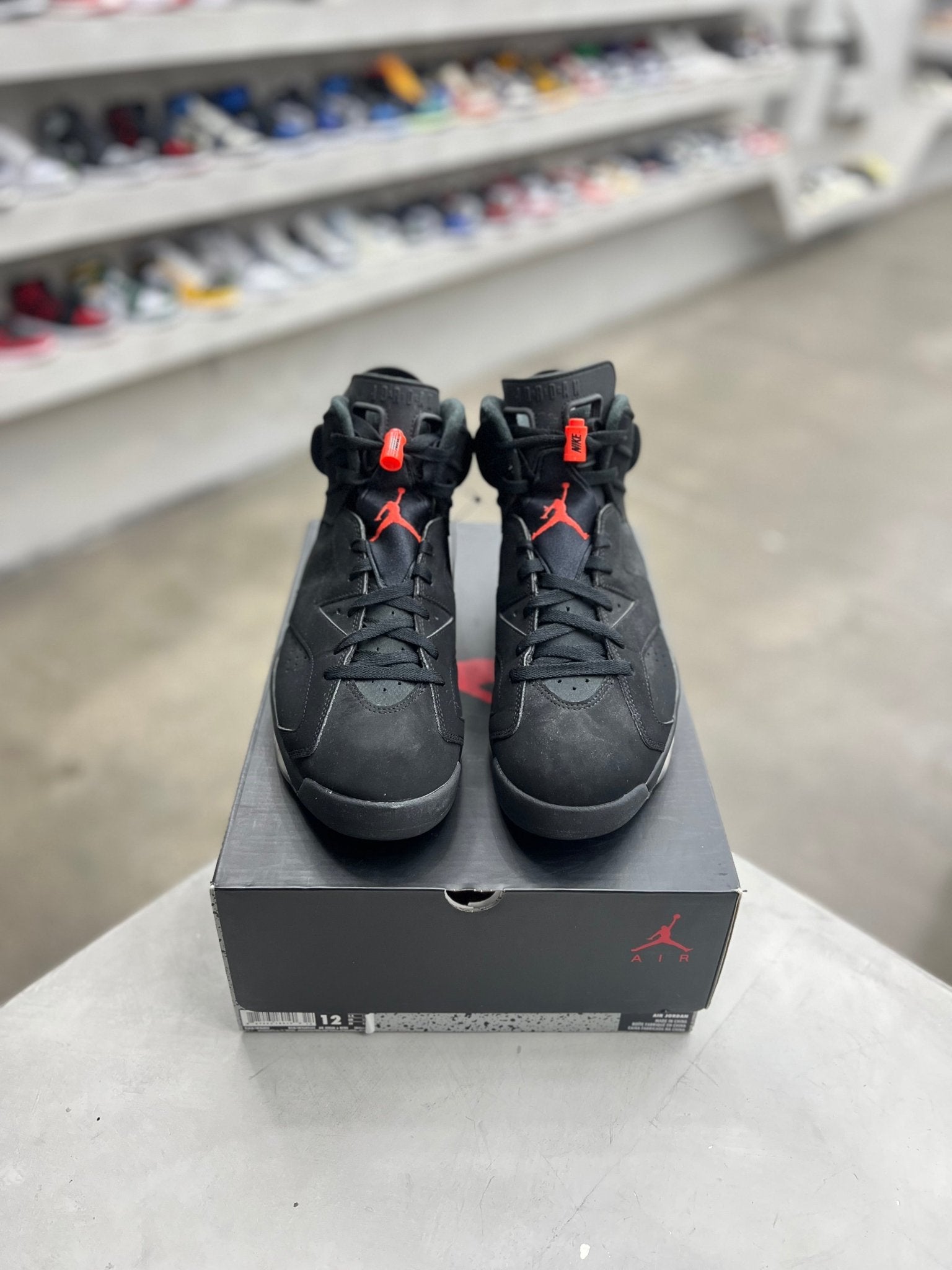 Jordan 6 Retro Black Infrared Sz 12 (PREOWNED) - Restock AveJordan 6 Retro Black Infrared Sz 12 (PREOWNED)Restock AveRestock Ave12Restock Ave