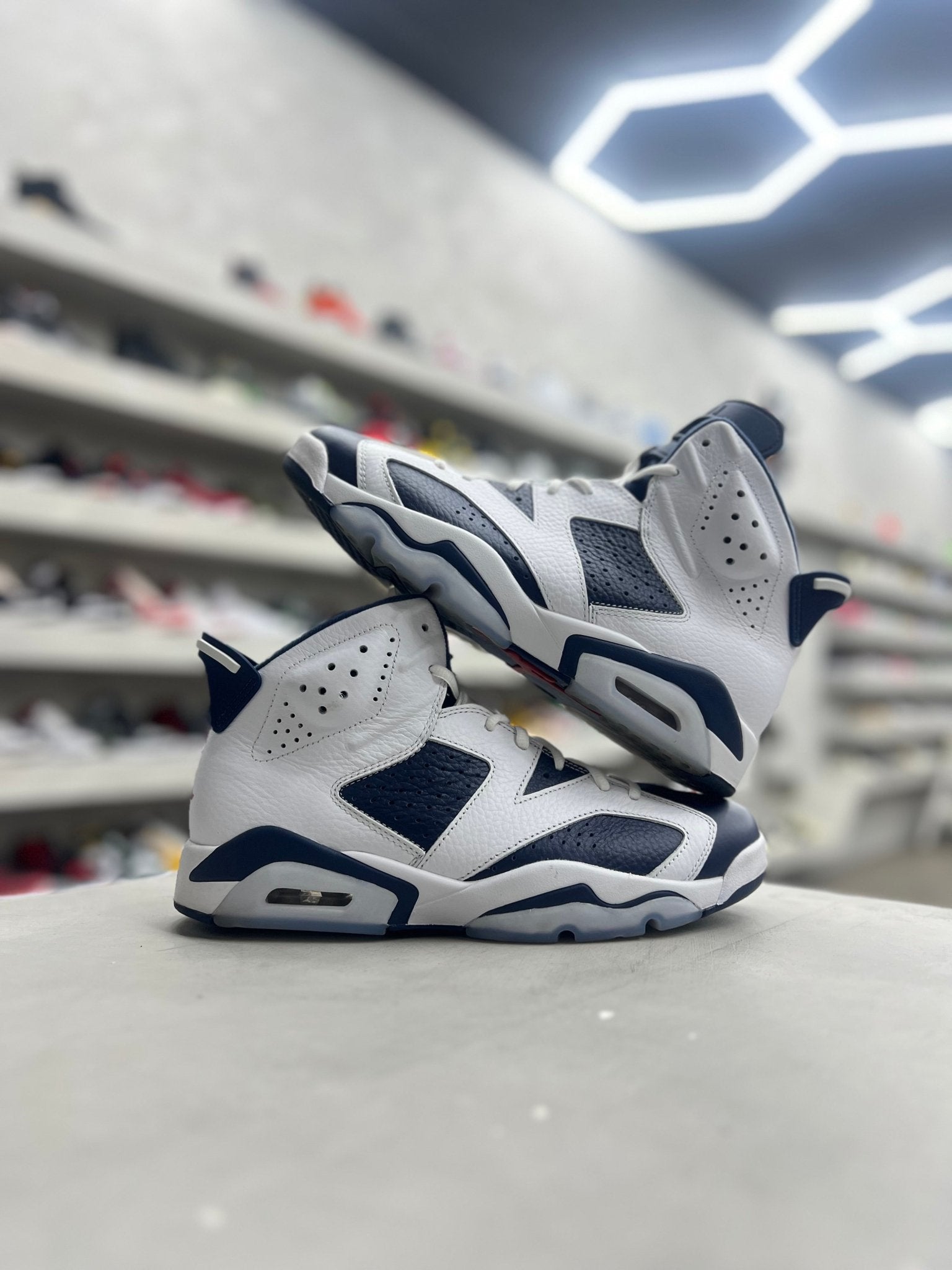 Jordan 6 Retro Olympic Sz 10 (PREOWNED) (NO BOX) - Restock AveJordan 6 Retro Olympic Sz 10 (PREOWNED) (NO BOX)Restock AveRestock Ave1005579635Restock Ave