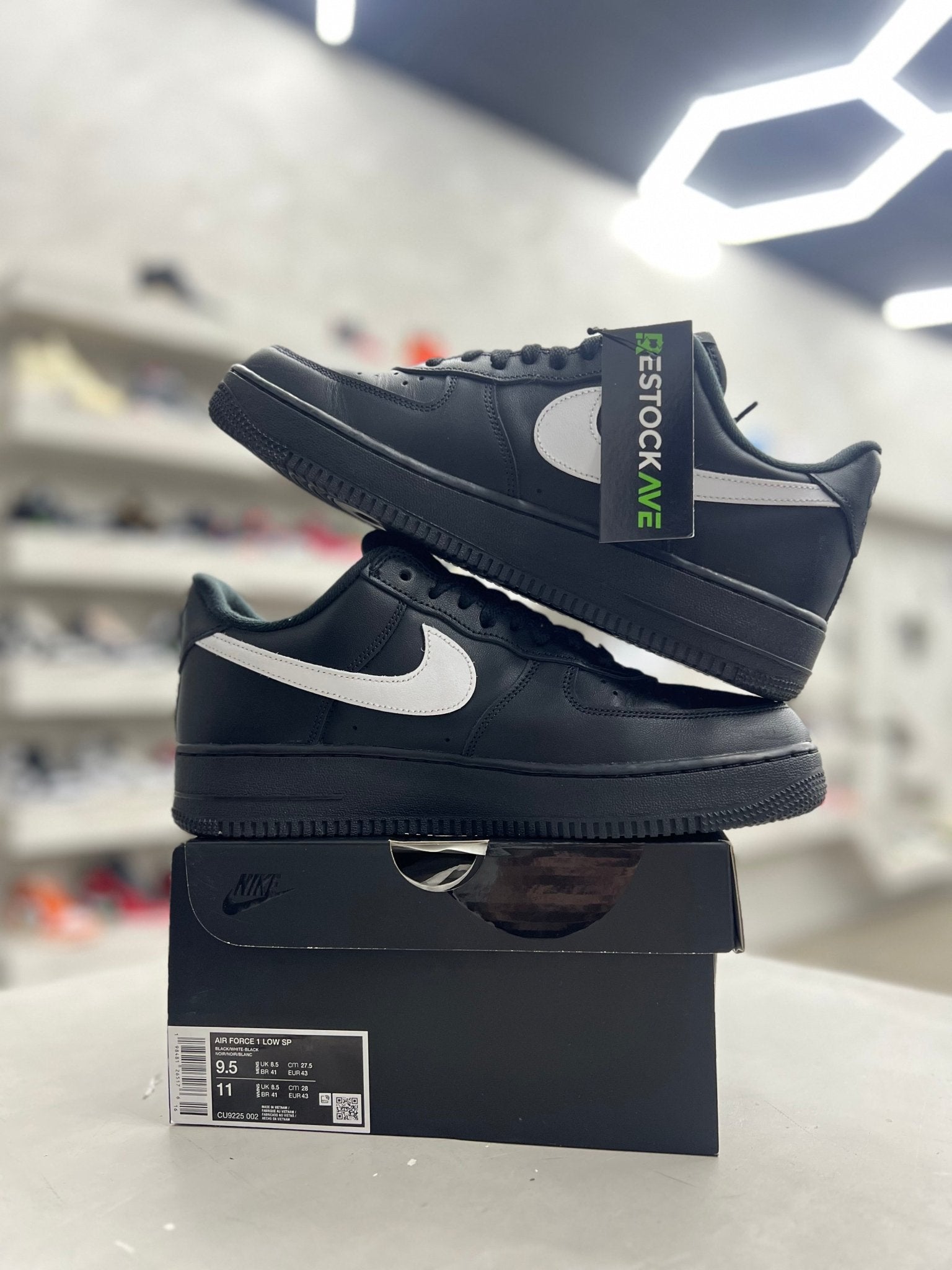Nike Air Force 1 Low Supreme Black White Sz 9.5 (PREOWNED) - Restock AveNike Air Force 1 Low Supreme Black White Sz 9.5 (PREOWNED)Restock AveRestock Ave9.5Restock Ave