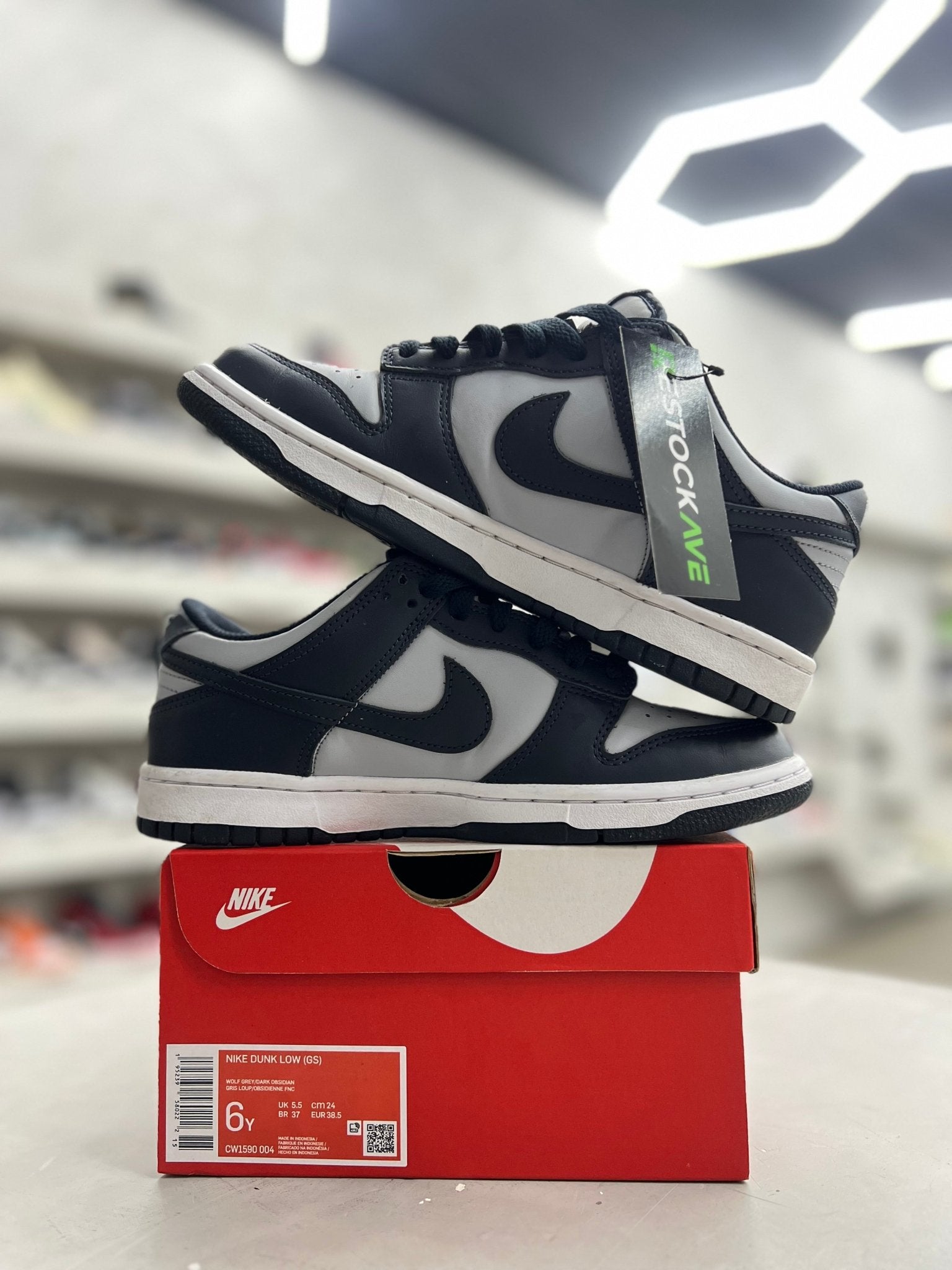 Nike Dunk Low Georgetown (GS) SZ 6Y (PREOWNED) - Restock AveNike Dunk Low Georgetown (GS) SZ 6Y (PREOWNED)Restock AveRestock Ave6yRestock Ave