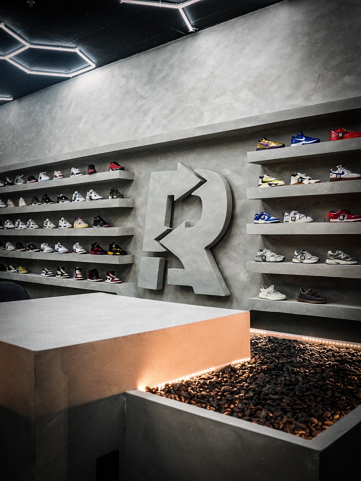 restockave.com – Restock Ave