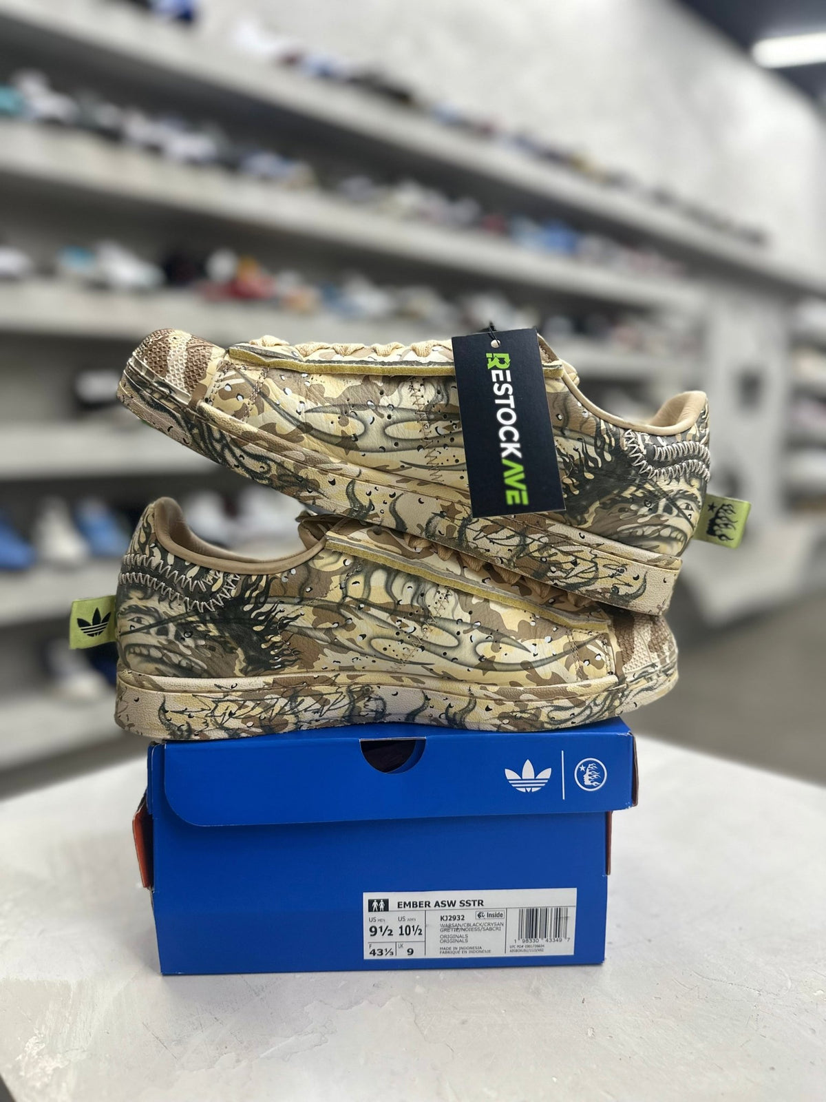 adidas Superstar Hellstar Desert Camo Sz 9.5 (PREOWNED) - Restock Aveadidas Superstar Hellstar Desert Camo Sz 9.5 (PREOWNED)Restock AveRestock Ave9.5Restock Ave
