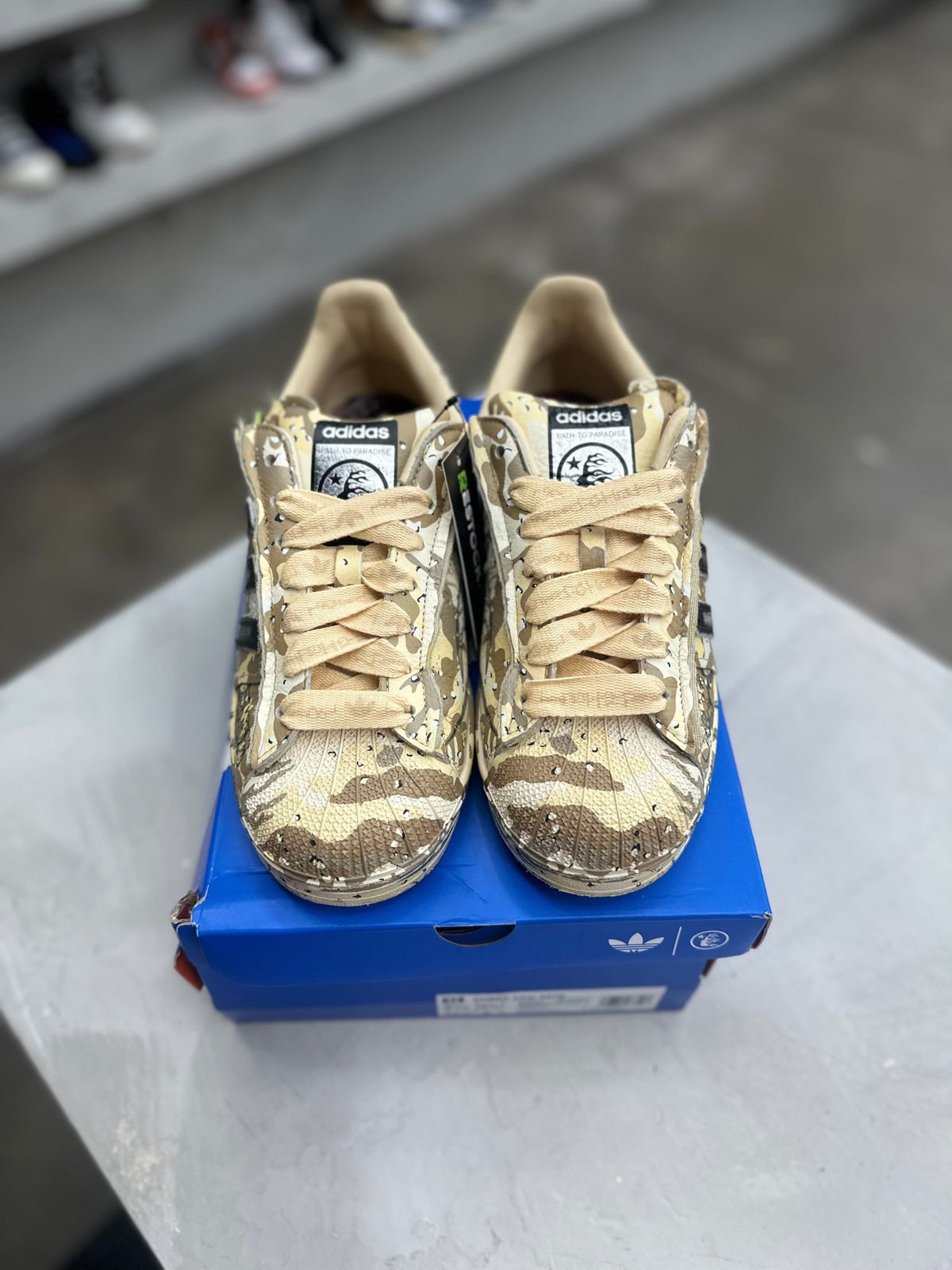 adidas Superstar Hellstar Desert Camo Sz 9.5 (PREOWNED) - Restock Aveadidas Superstar Hellstar Desert Camo Sz 9.5 (PREOWNED)Restock AveRestock Ave9.5Restock Ave
