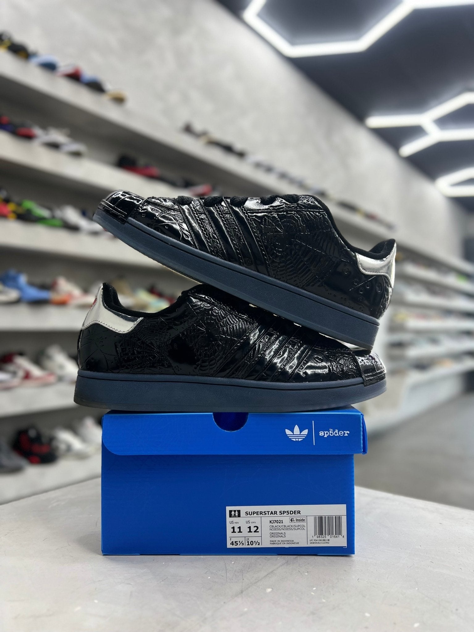 adidas Superstar Sp5der Black Sz 11 (PREOWNED) - Restock Aveadidas Superstar Sp5der Black Sz 11 (PREOWNED)Restock AveRestock Ave11Restock Ave