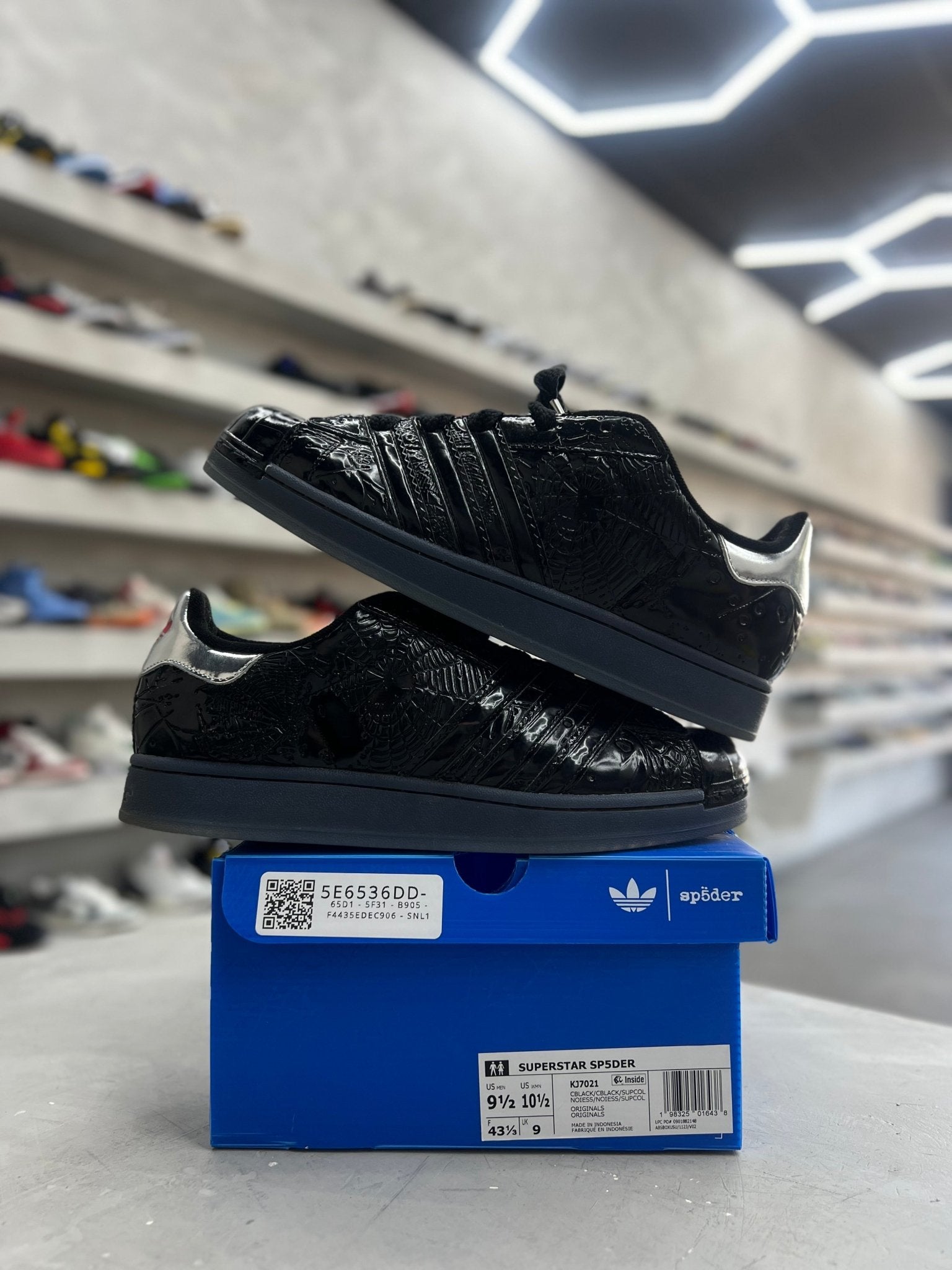 adidas Superstar Sp5der Black Sz 9.5 (PREOWNED) - Restock Aveadidas Superstar Sp5der Black Sz 9.5 (PREOWNED)Restock AveRestock Ave9.5Restock Ave
