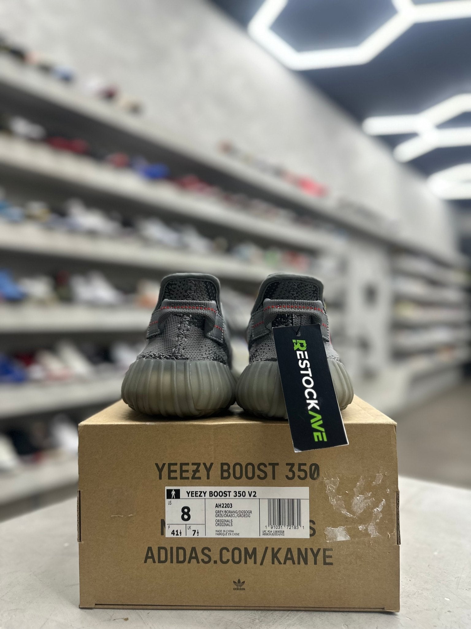 adidas Yeezy Boost 350 V2 Beluga 2.0 Sz 8 (PREOWNED) - Restock Aveadidas Yeezy Boost 350 V2 Beluga 2.0 Sz 8 (PREOWNED)Restock AveRestock Ave8Restock Ave