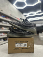 adidas Yeezy Boost 350 V2 Beluga 2.0 Sz 8 (PREOWNED) - Restock Aveadidas Yeezy Boost 350 V2 Beluga 2.0 Sz 8 (PREOWNED)Restock AveRestock Ave8Restock Ave