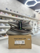 adidas Yeezy Boost 350 V2 Beluga Reflective Sz 9 (PREOWNED) - Restock Aveadidas Yeezy Boost 350 V2 Beluga Reflective Sz 9 (PREOWNED)Restock AveRestock Ave9Restock Ave