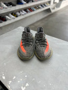 adidas Yeezy Boost 350 V2 Beluga Sz 9.5 (PREOWNED)(NO BOX) - Restock Aveadidas Yeezy Boost 350 V2 Beluga Sz 9.5 (PREOWNED)(NO BOX)Restock AveRestock Ave9.5Restock Ave
