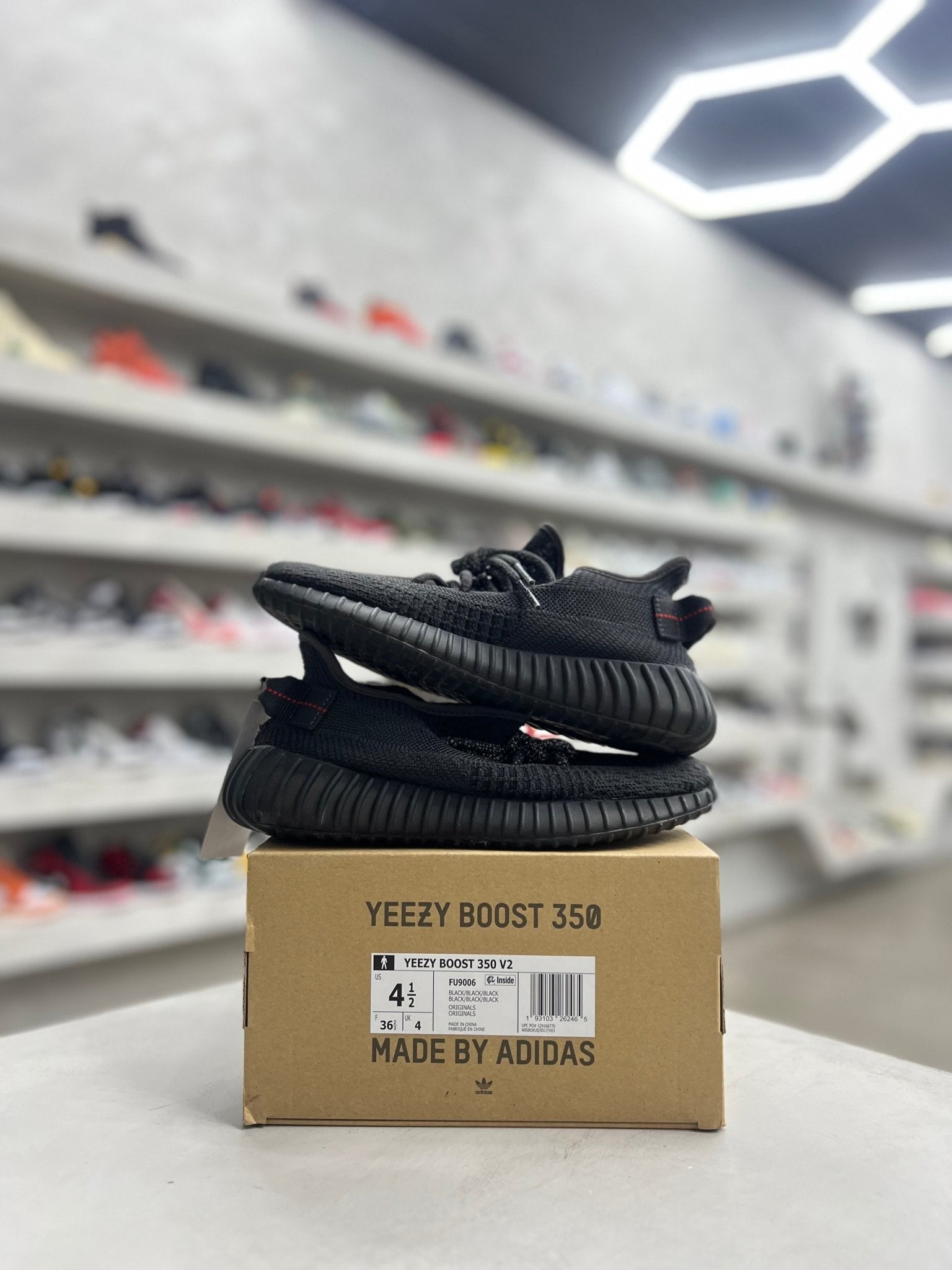 adidas Yeezy Boost 350 V2 Black (Non - Reflective) Sz 4.5 (PREOWNED) - Restock Aveadidas Yeezy Boost 350 V2 Black (Non - Reflective) Sz 4.5 (PREOWNED)Restock AveRestock Ave4.516567923Restock Ave