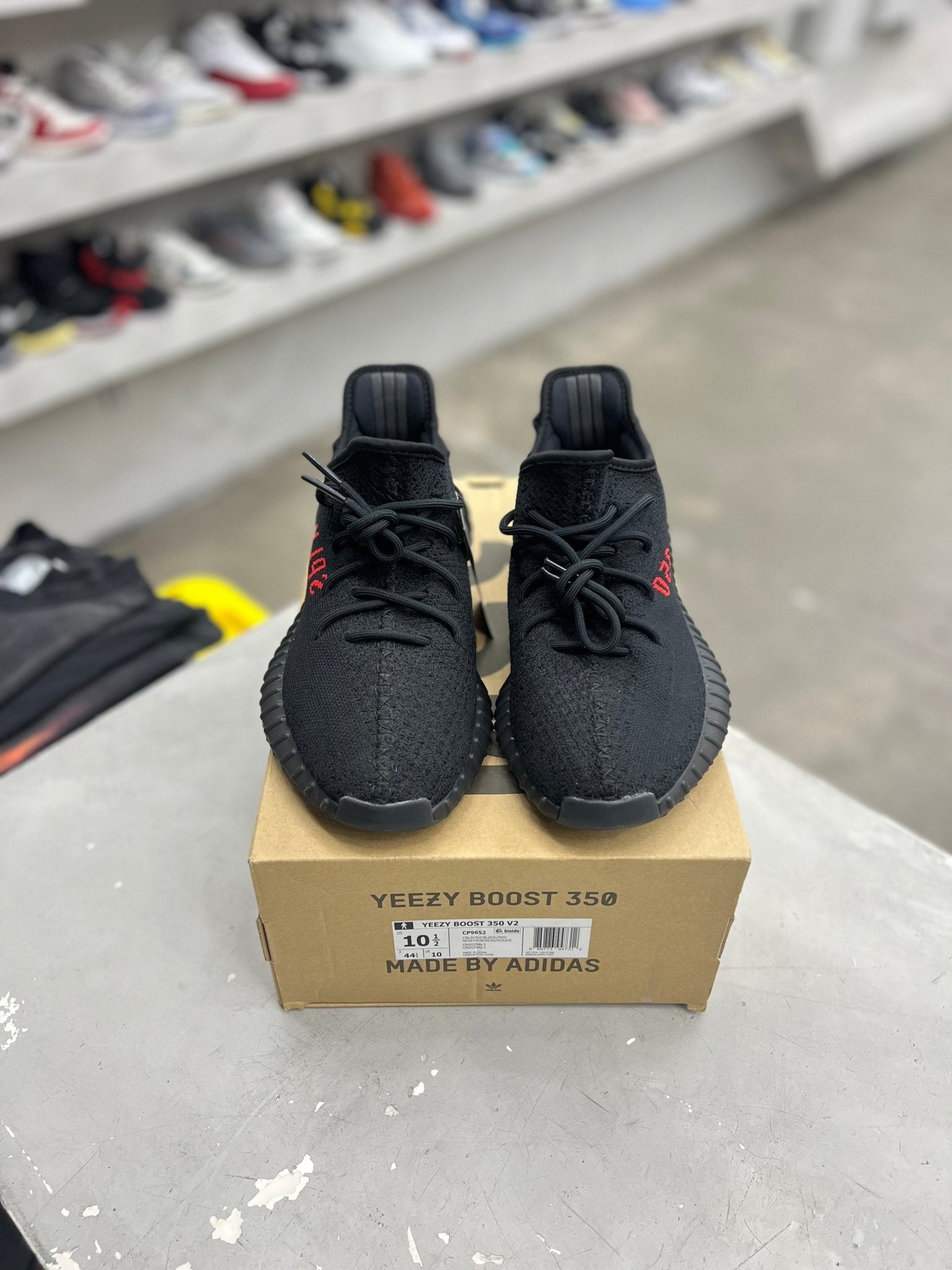adidas Yeezy Boost 350 V2 Black Red Sz 10.5 (PREOWNED) - Restock Aveadidas Yeezy Boost 350 V2 Black Red Sz 10.5 (PREOWNED)Restock AveRestock Ave10.5Restock Ave